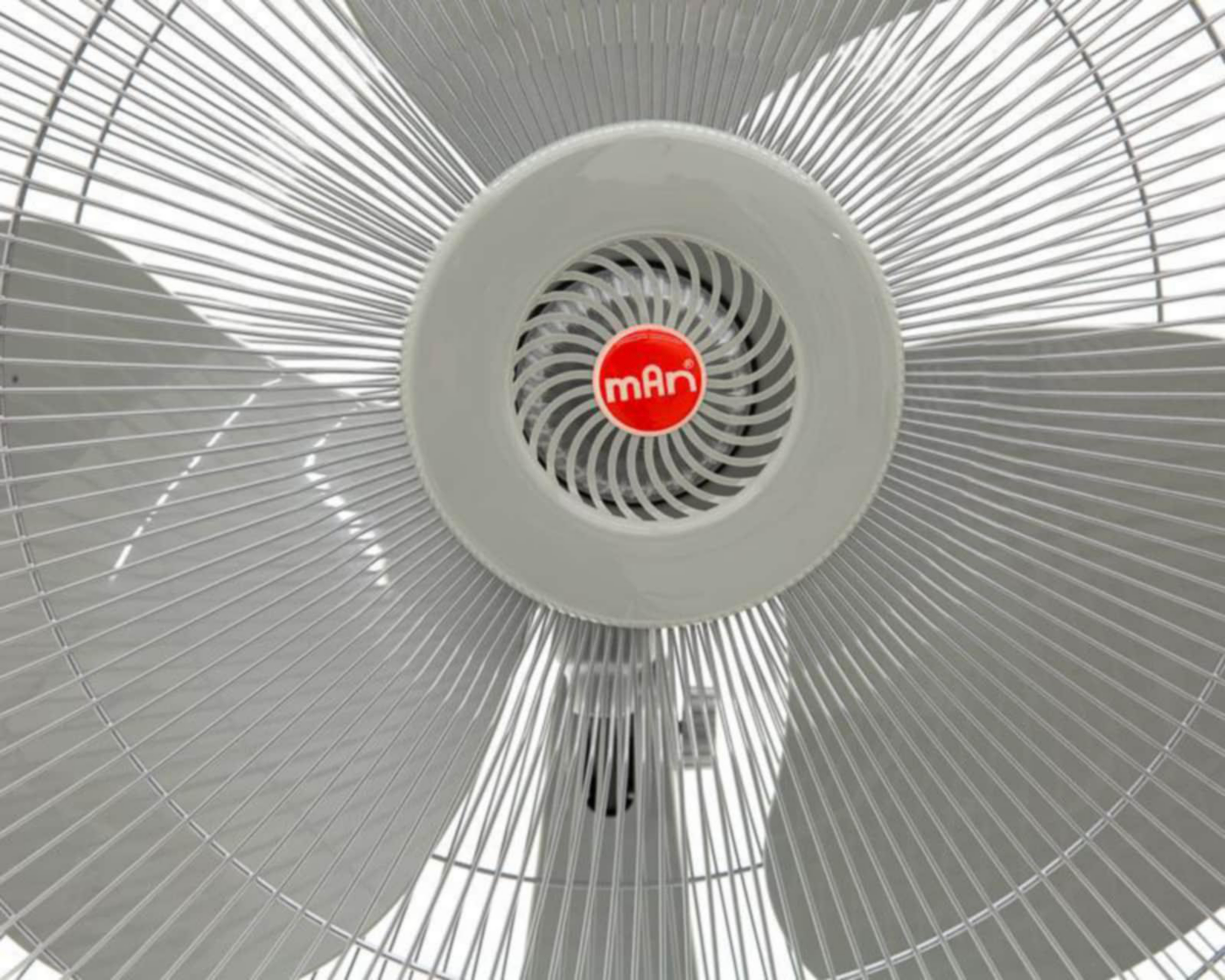 Foto 3 | Ventilador de Pedestal mAn 18"