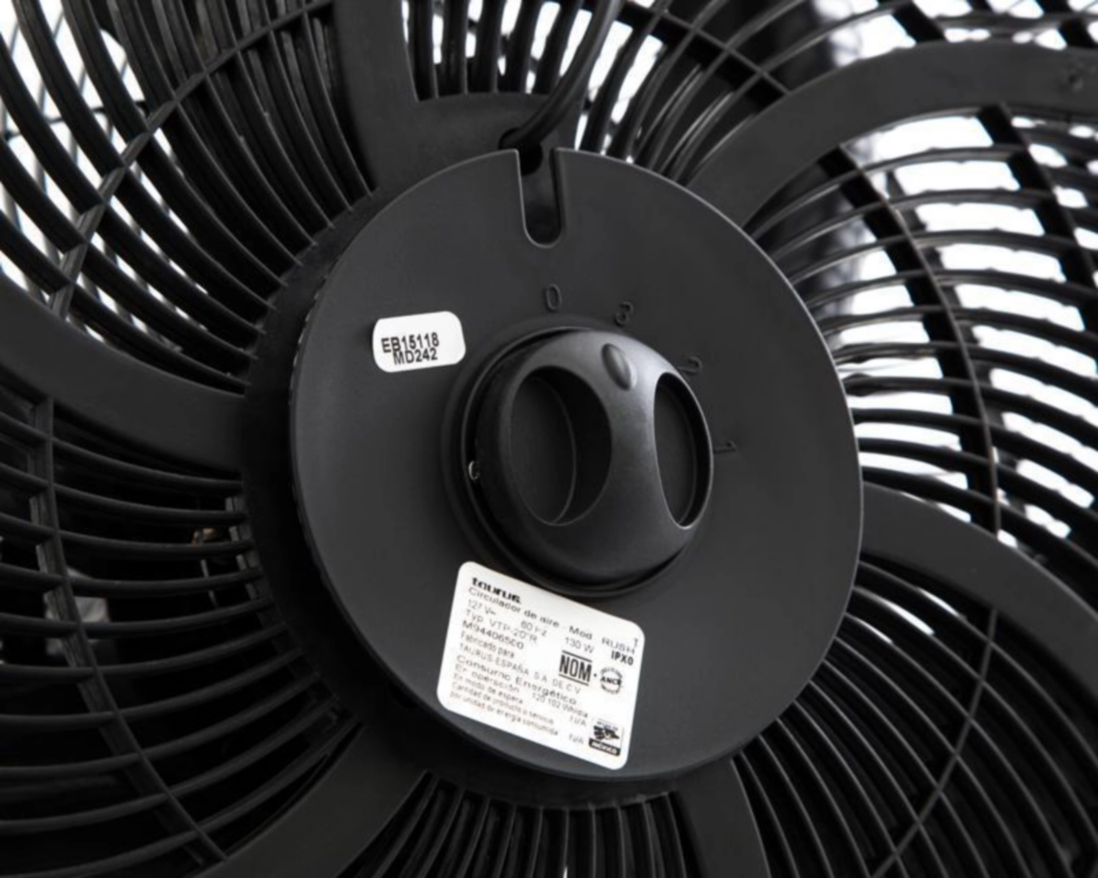 Foto 4 pulgar | Ventilador de Piso Taurus 20"