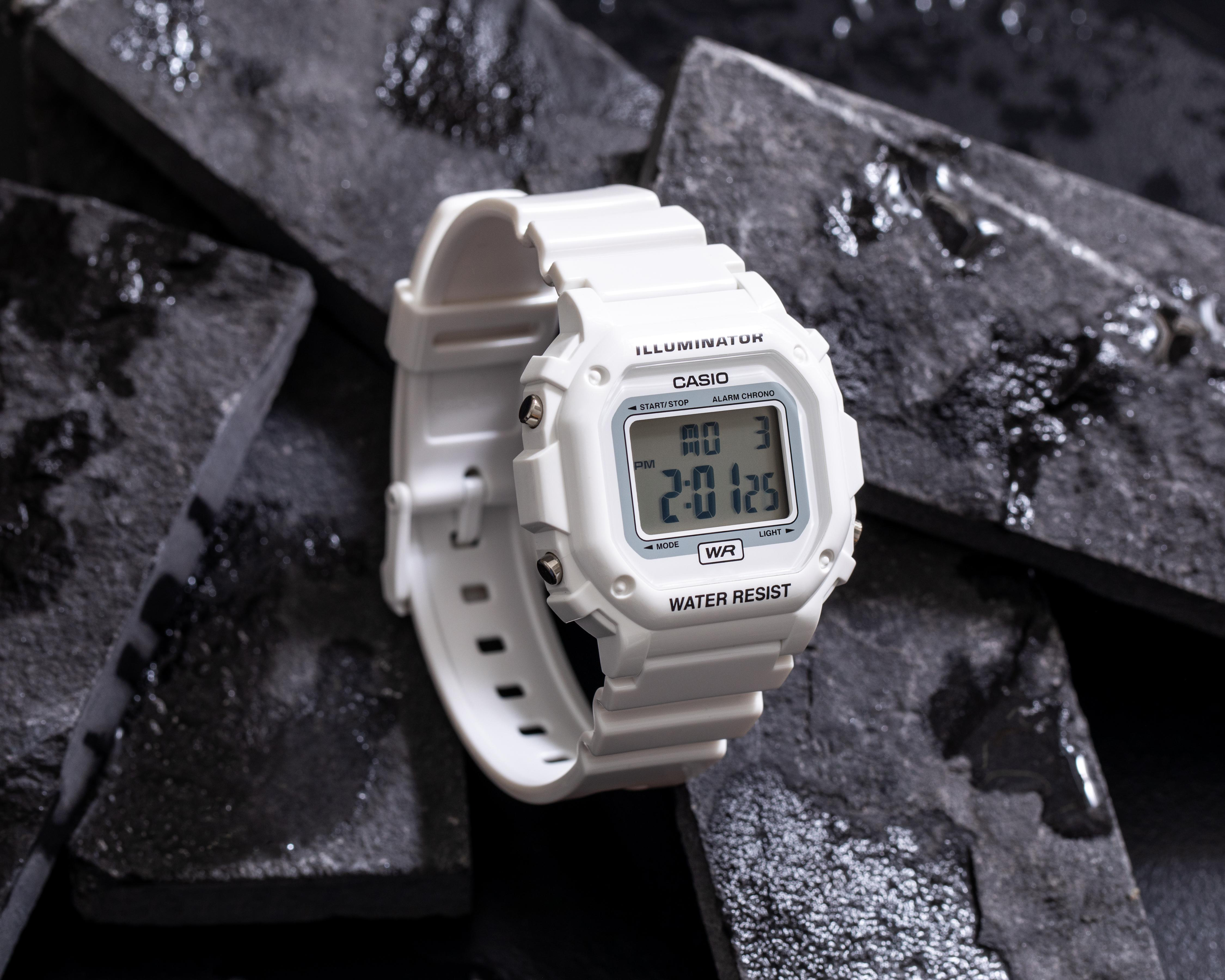 Foto 3 pulgar | Reloj Casio F-108WHC-7BCF Blanco