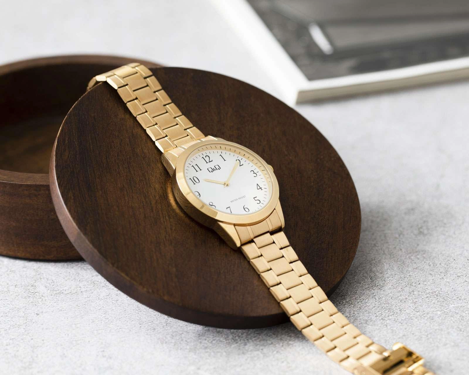 Foto 5 | Reloj Q&Q C00A-006PY Dorado