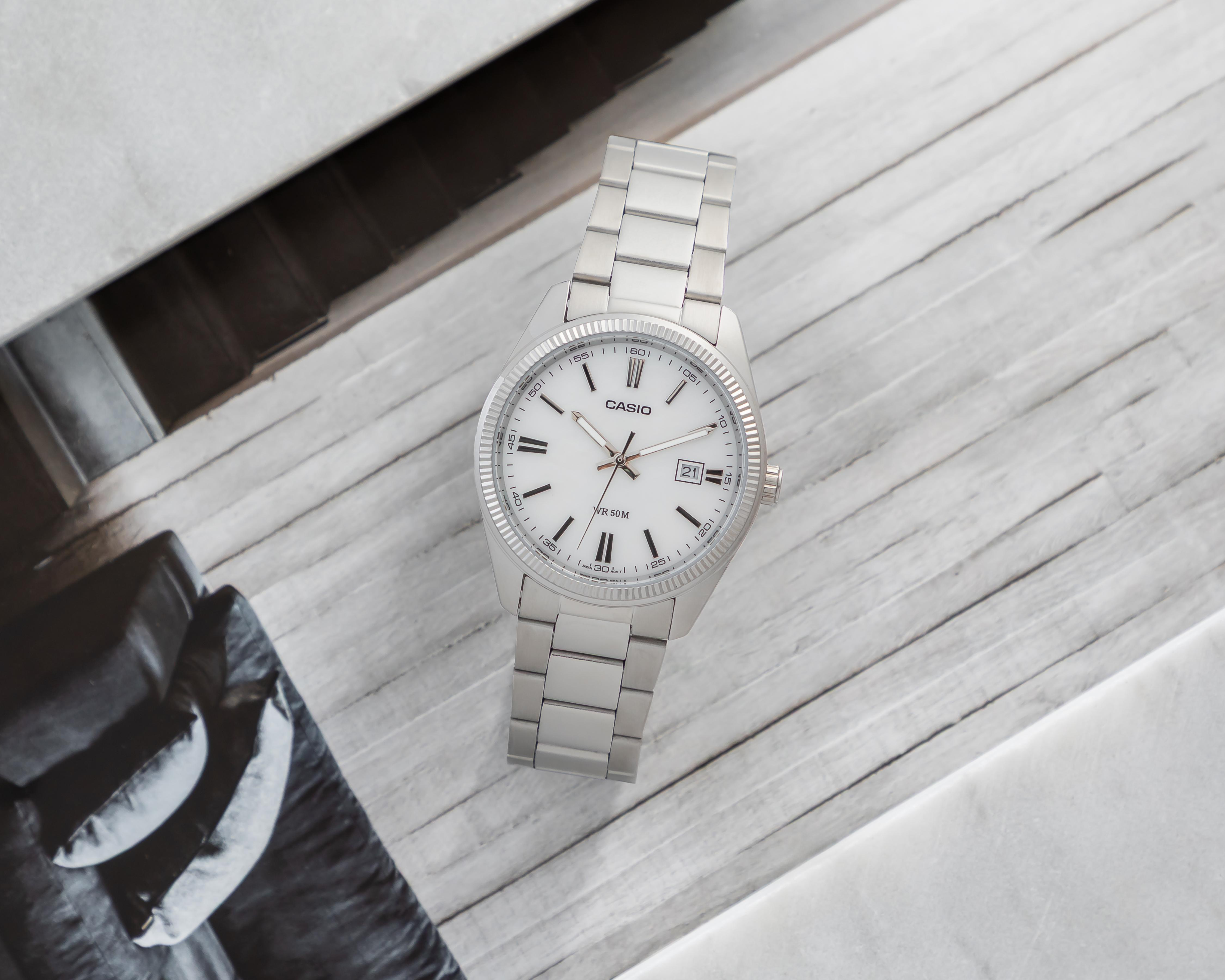 Foto 6 | Reloj Casio para Hombre MTP-1302PSC-7AVVT Plata