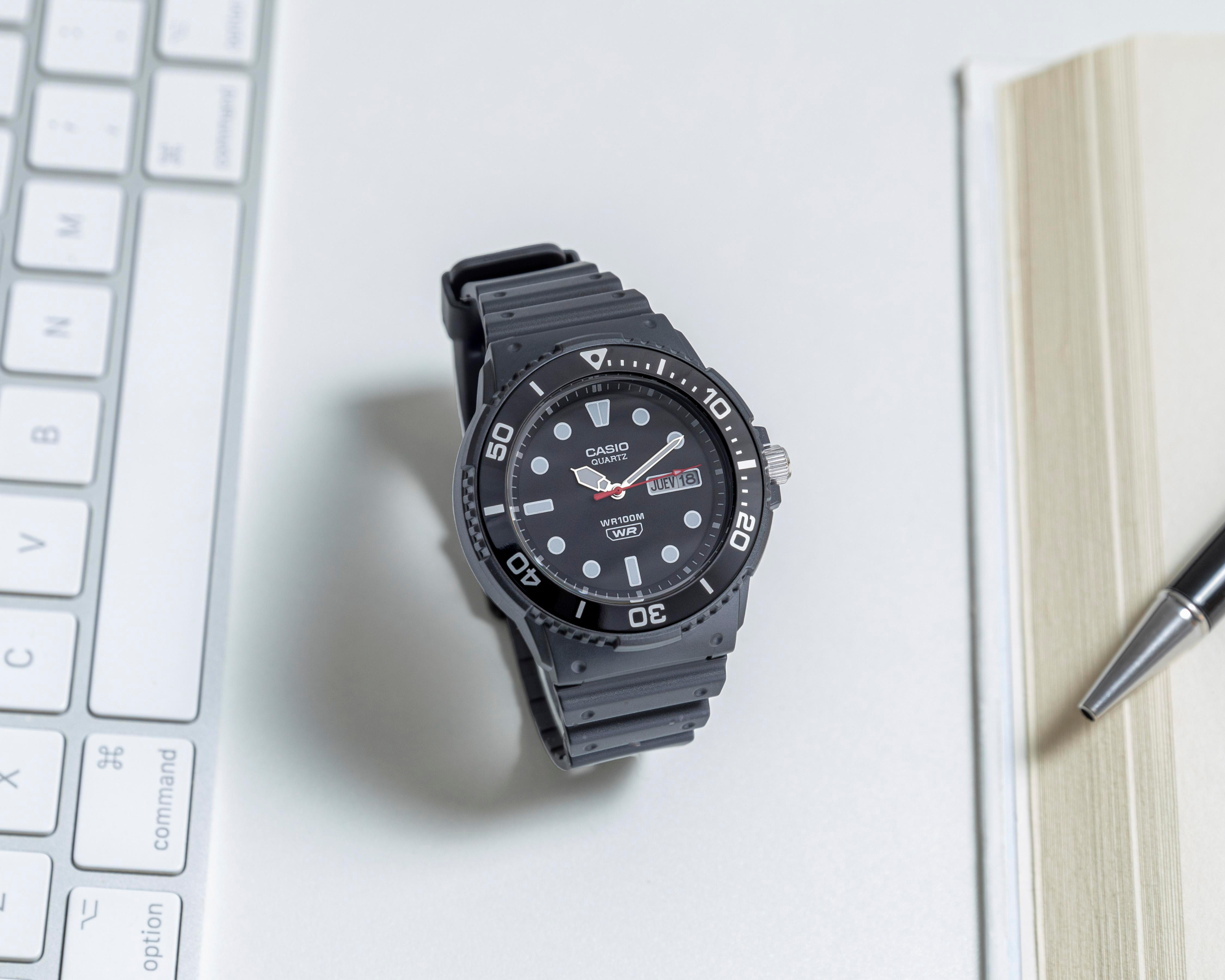 Foto 7 pulgar | Reloj Casio para Hombre MRW-230H-1E1VCF Negro