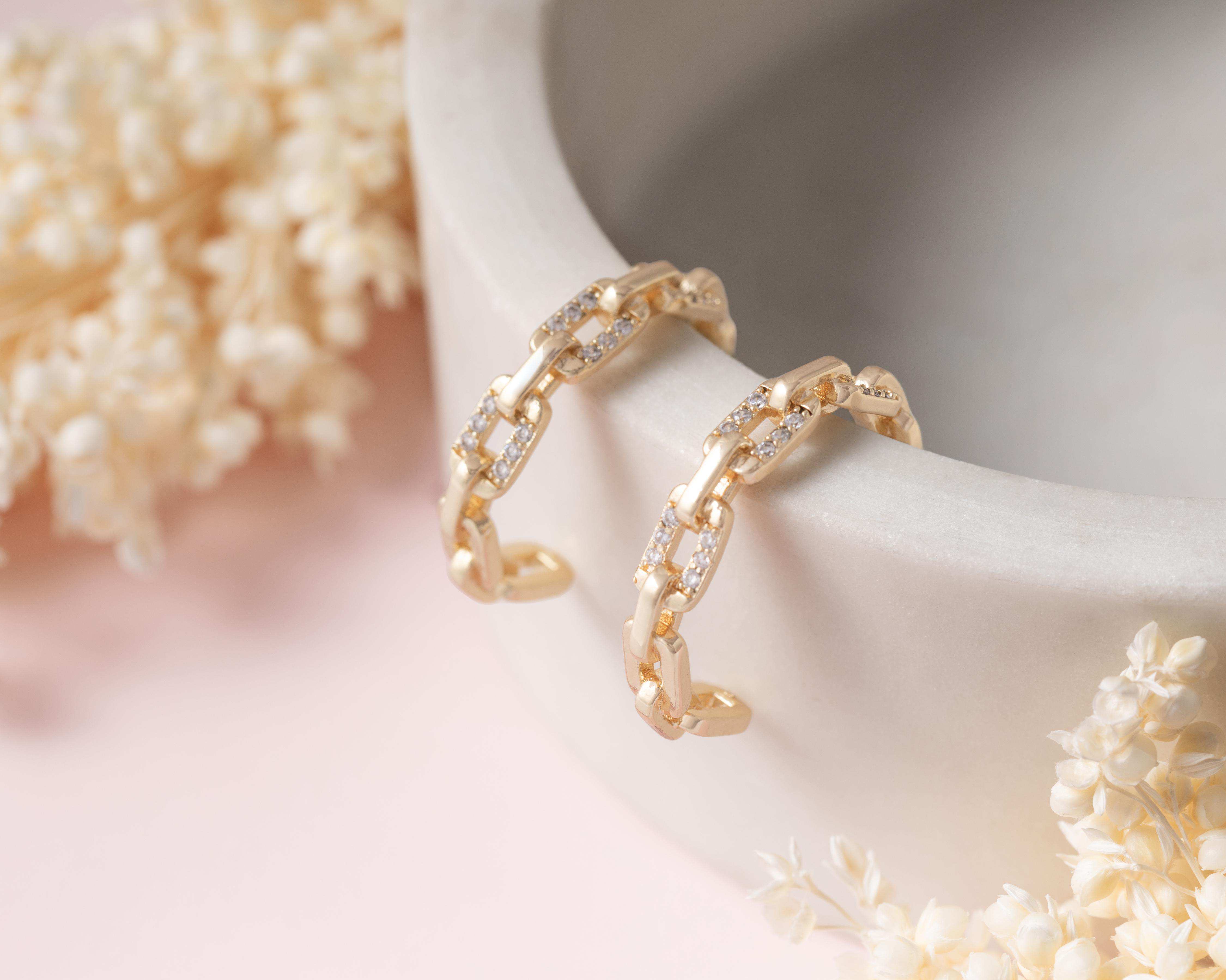 Foto 5 pulgar | Aretes de Chapa de Oro 14K