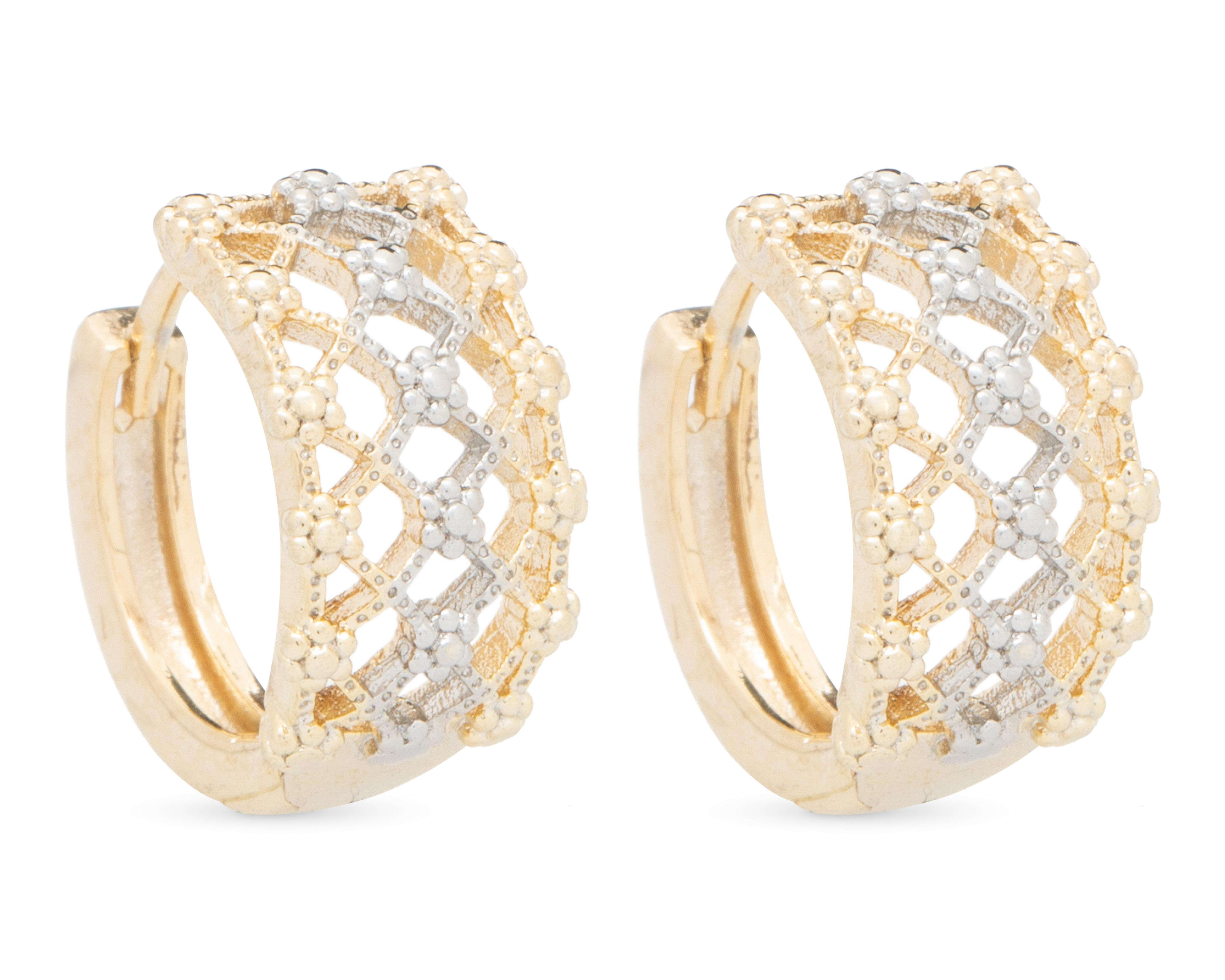 Foto 3 pulgar | Aretes de Chapa de Oro 18K Petra