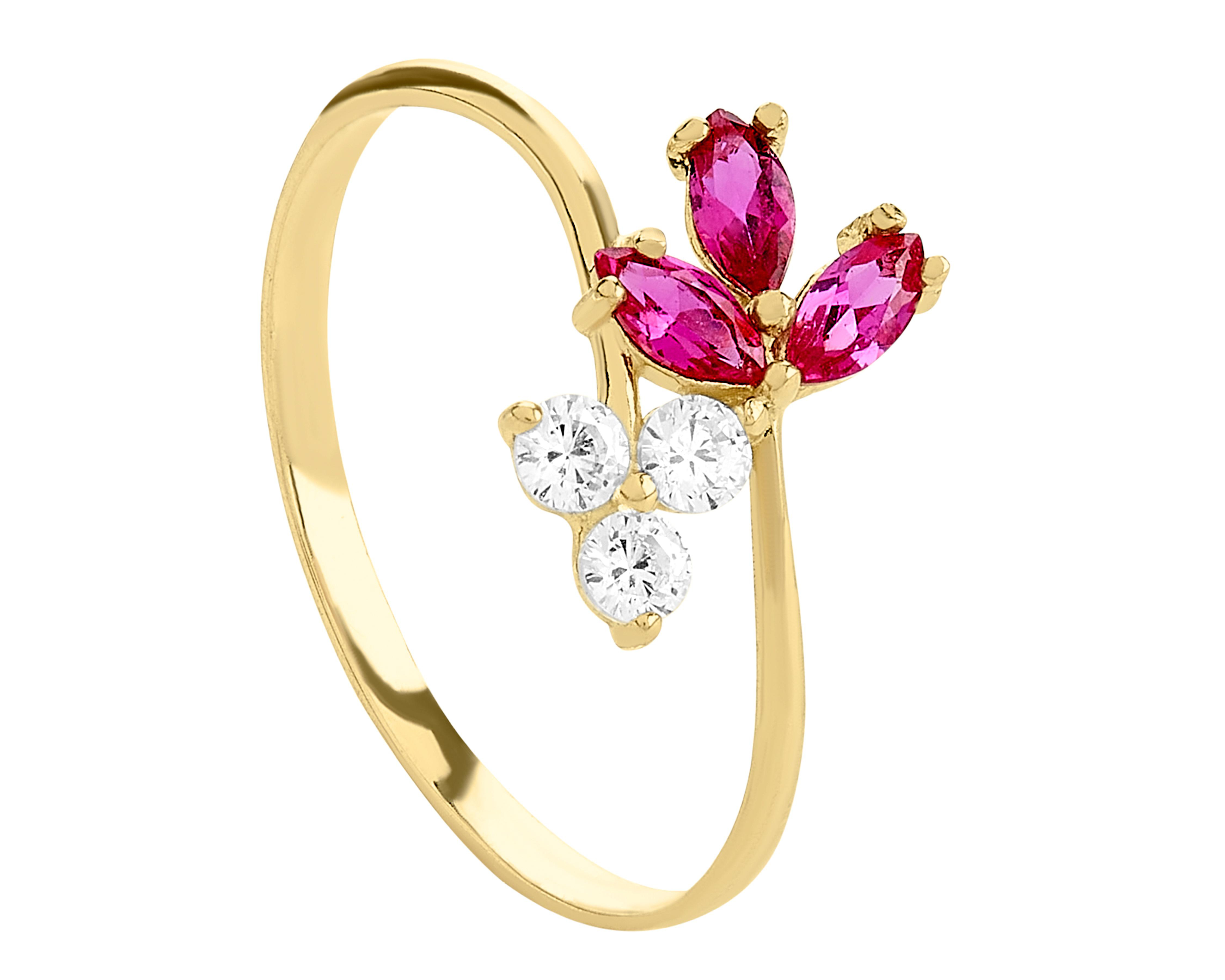 Anillo de Oro 10K Moments Talla 7 - 7.5 $1,799