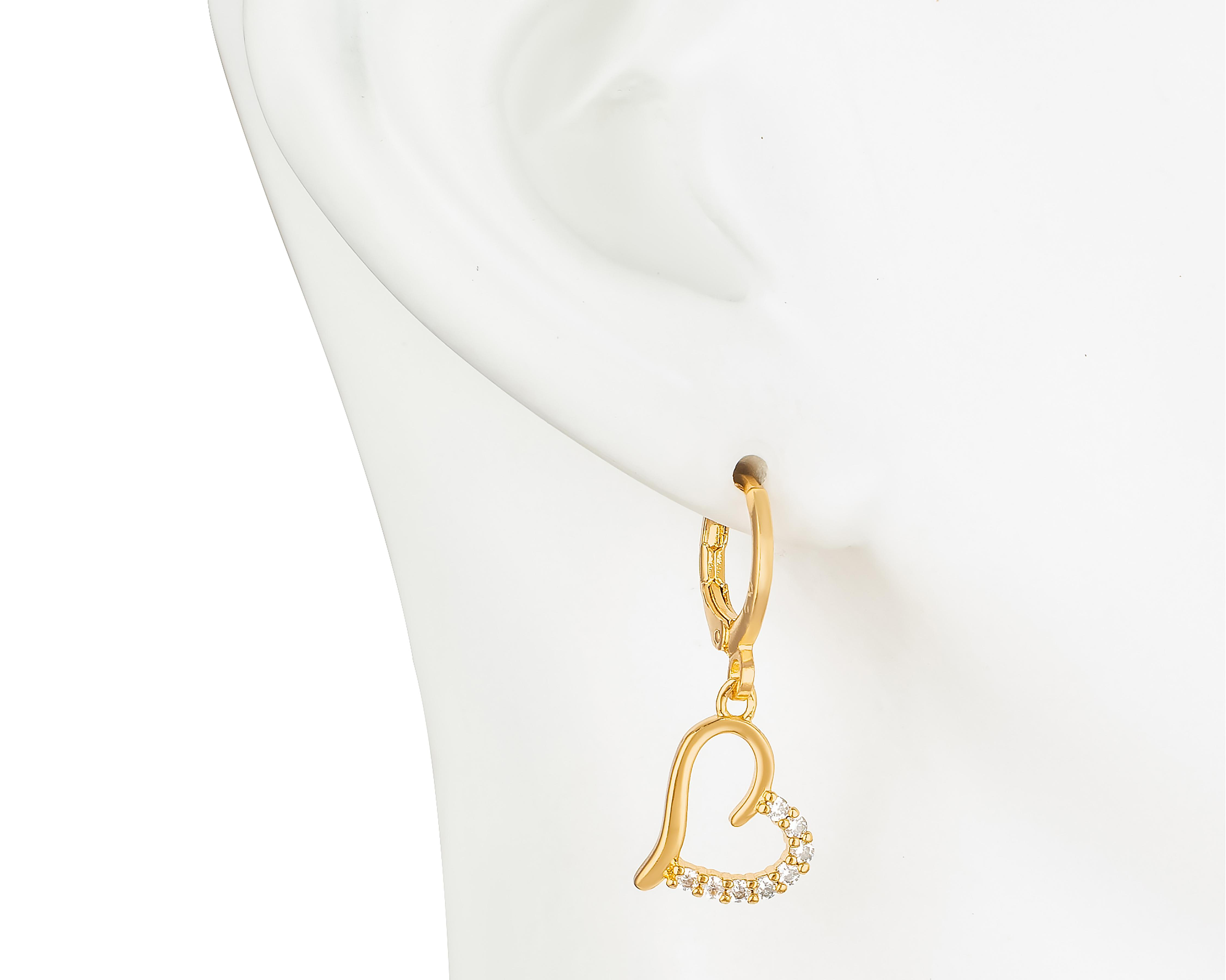 Foto 6 pulgar | Aretes de Chapa de Oro 18K Plafer