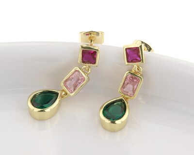 Foto 4 | Aretes de Chapa de Oro 18K Petra