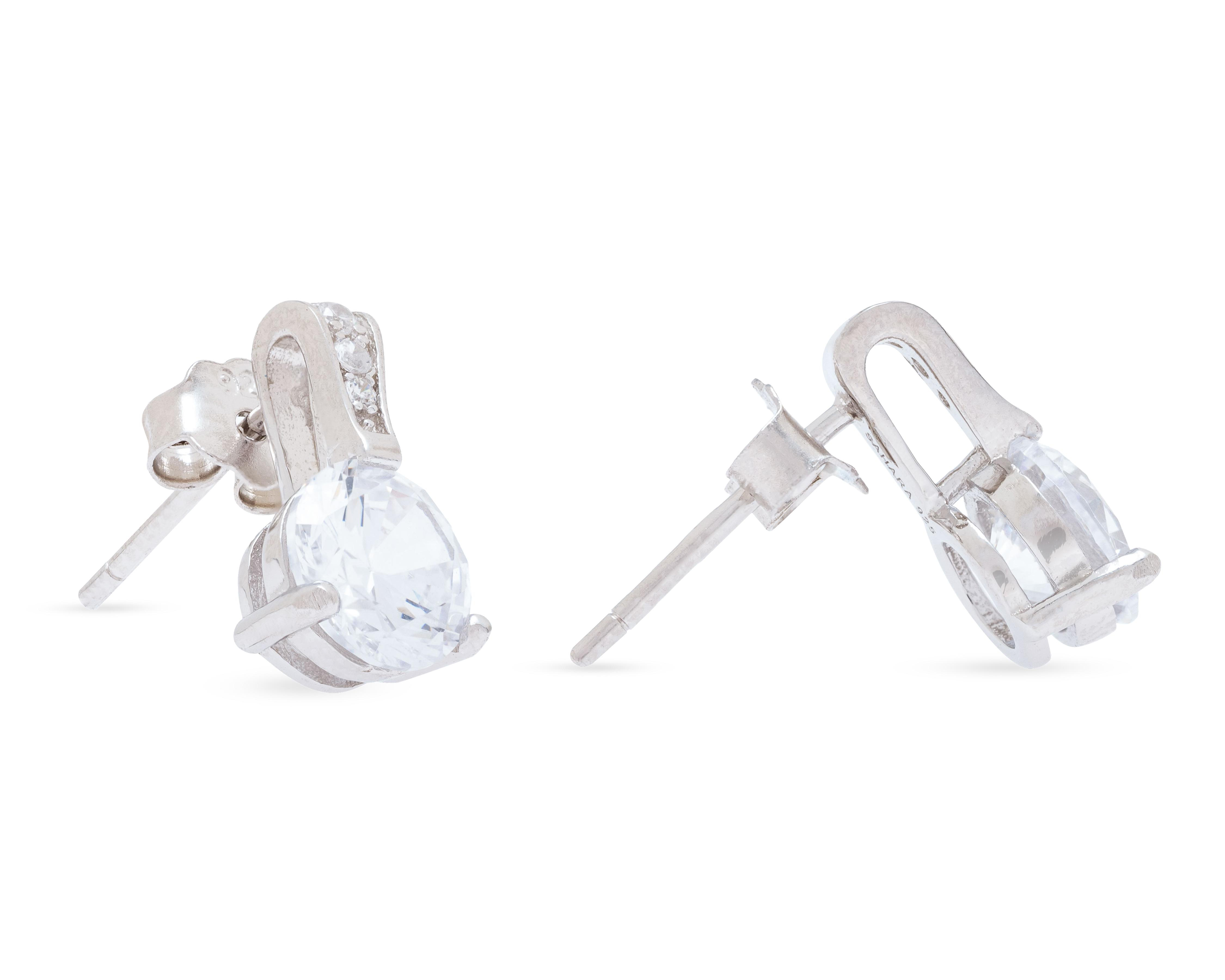 Foto 4 pulgar | Aretes de Plata Sahara