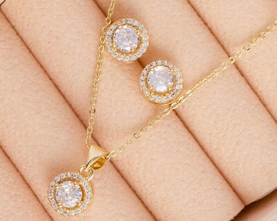 Foto 5 | Collar y Aretes de Chapa de Oro 18K Plafer