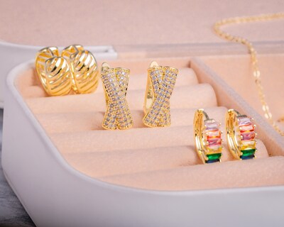 Foto 6 | Aretes Chapa de Oro 18K Plafer