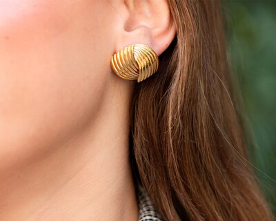 Foto 4 | Aretes de Chapa de Oro 18K Girondela