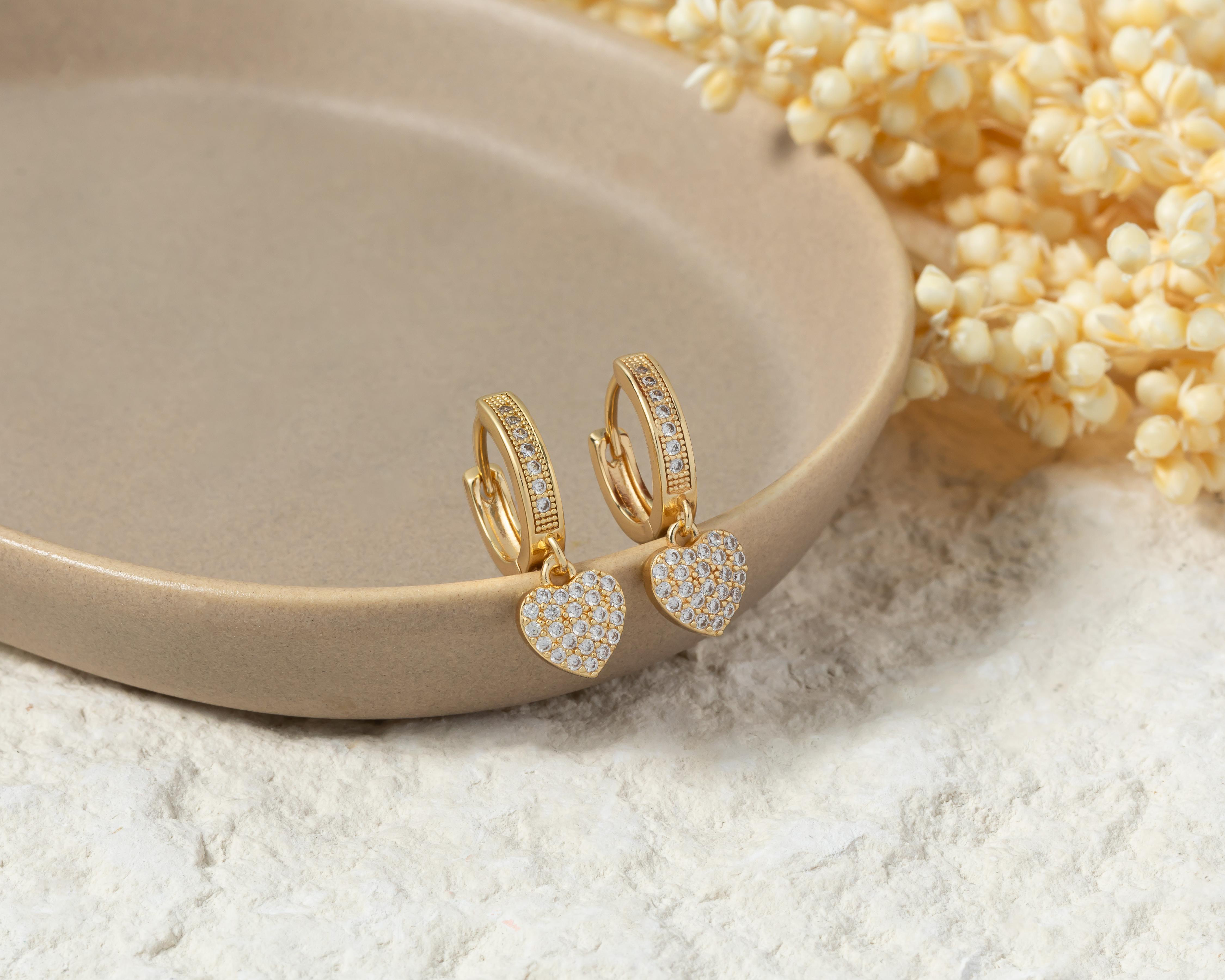 Foto 4 | Aretes de Chapa de Oro 18K Steeltime