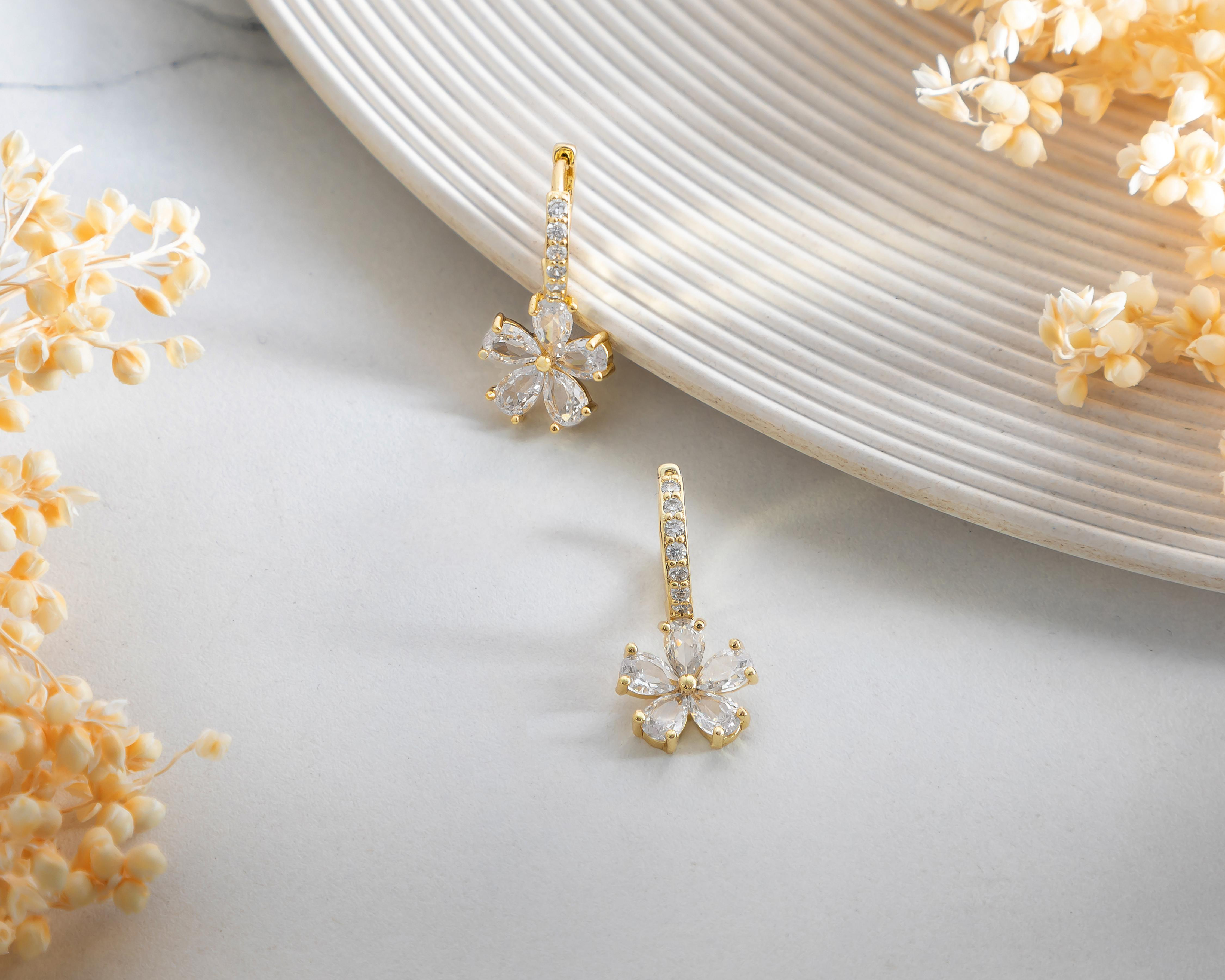 Foto 4 | Aretes Chapa de Oro Mashala