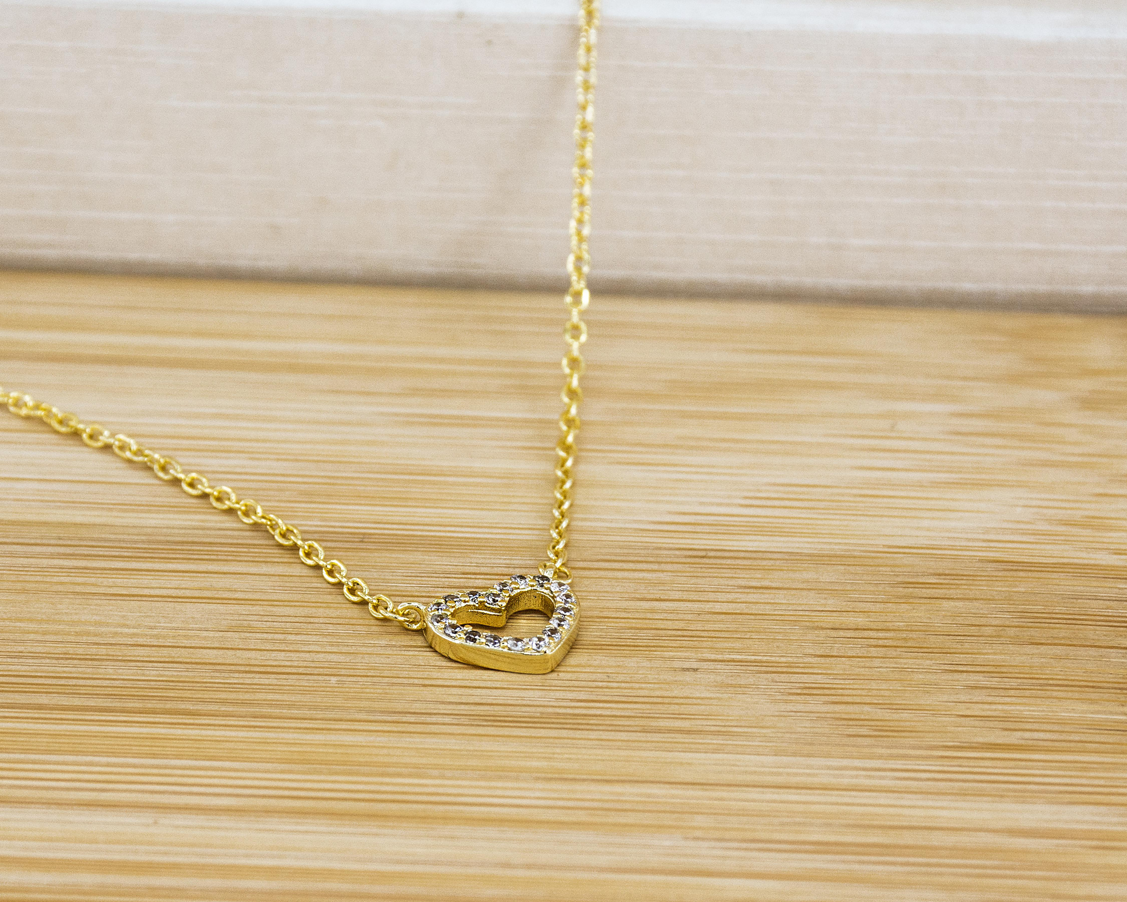 Foto 7 pulgar | Collar Chapa de Oro 18k NK