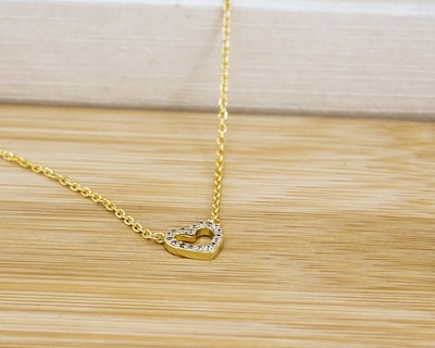 Foto 6 | Collar Chapa de Oro 18k NK
