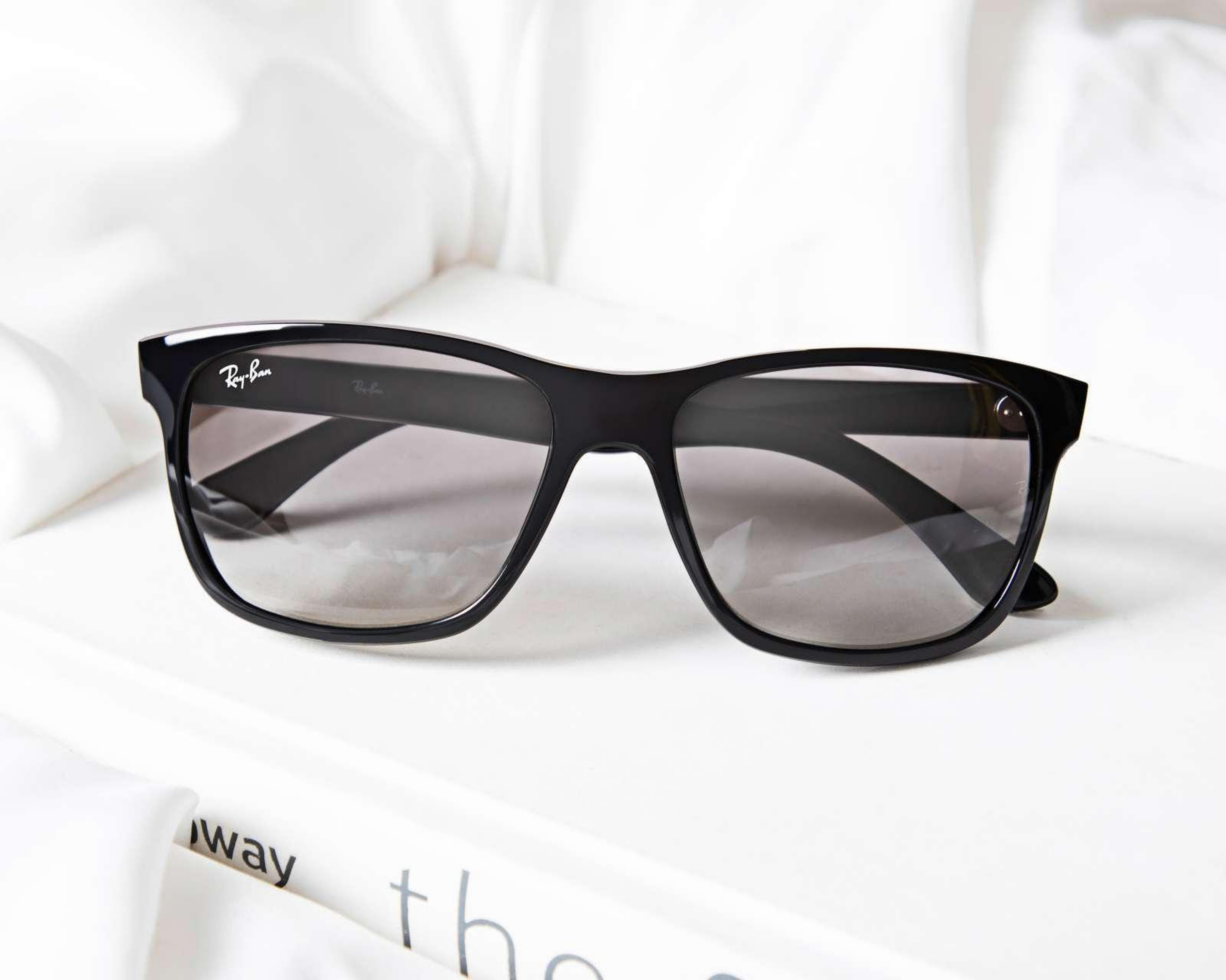 Foto 7 pulgar | Lentes de Sol Ray Ban Wayfarer Negro