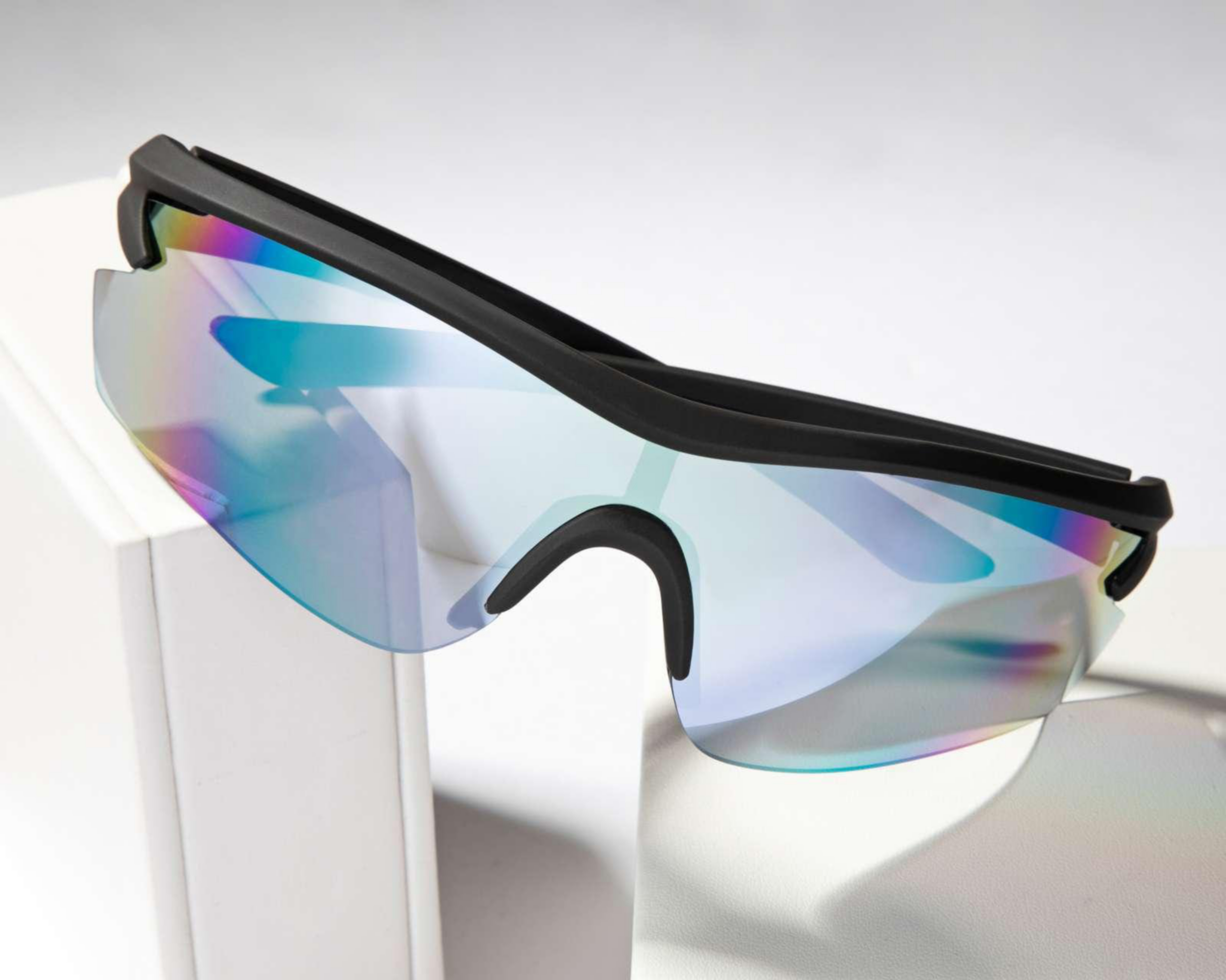 Foto 8 | Lentes de Sol Iron Man Deportivos Negro