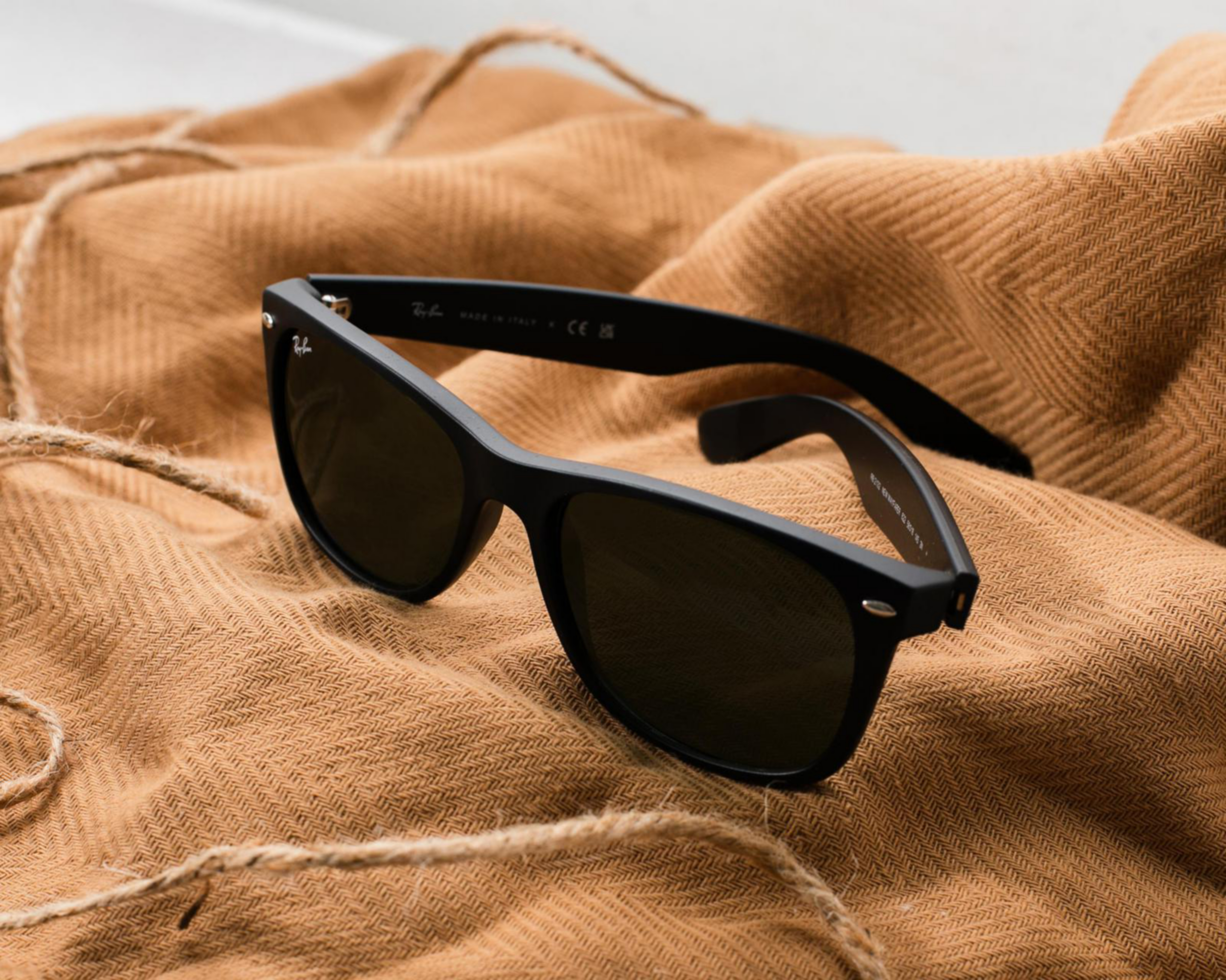 Foto 5 | Lentes de Sol Ray Ban Wayfarer Negros