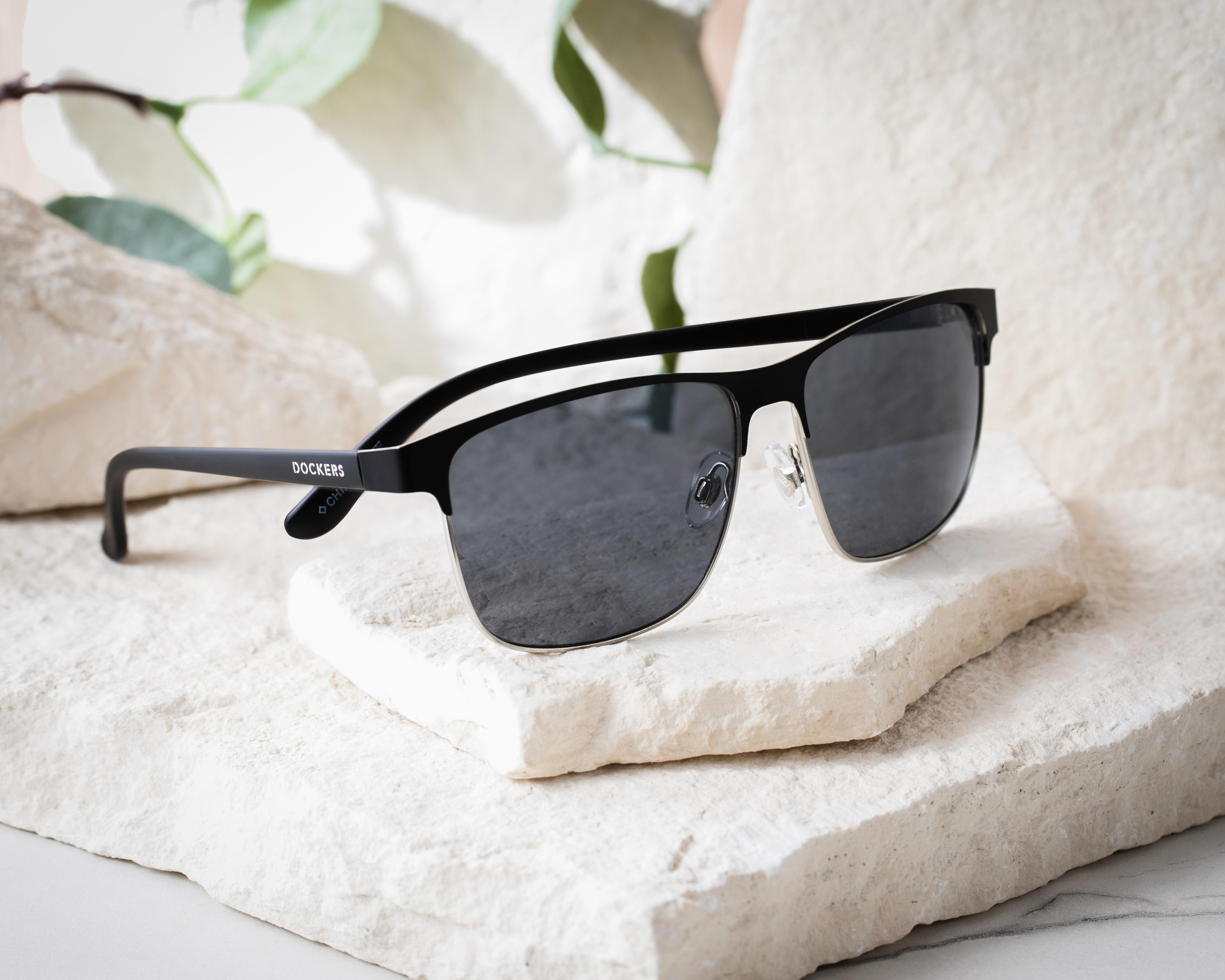 Foto 6 | Lentes de Sol para Hombre Dockers Wayfarer 45527LDM009 Negro