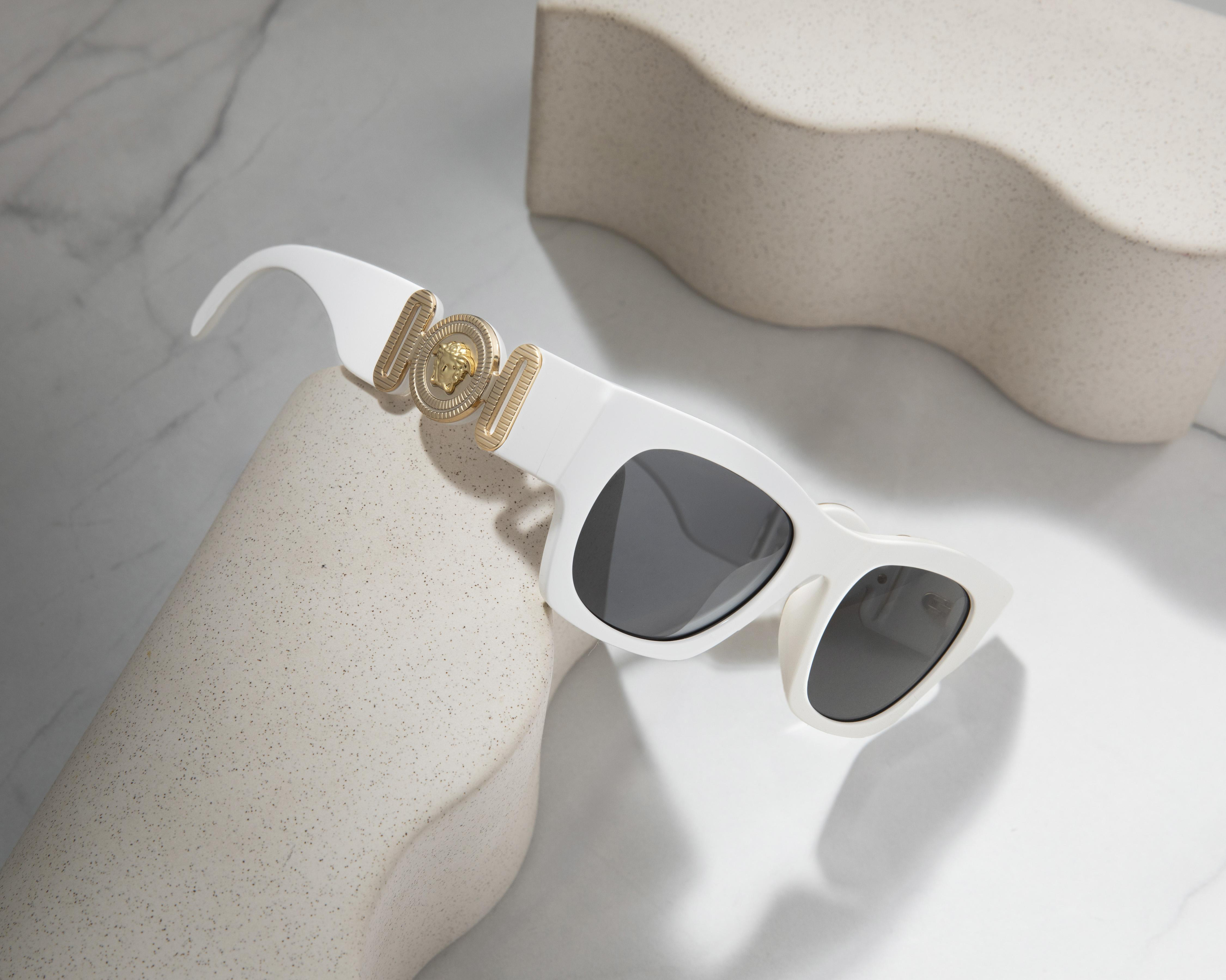 Foto 6 | Lentes de Sol para Mujer Versace Rectangulares Blancos