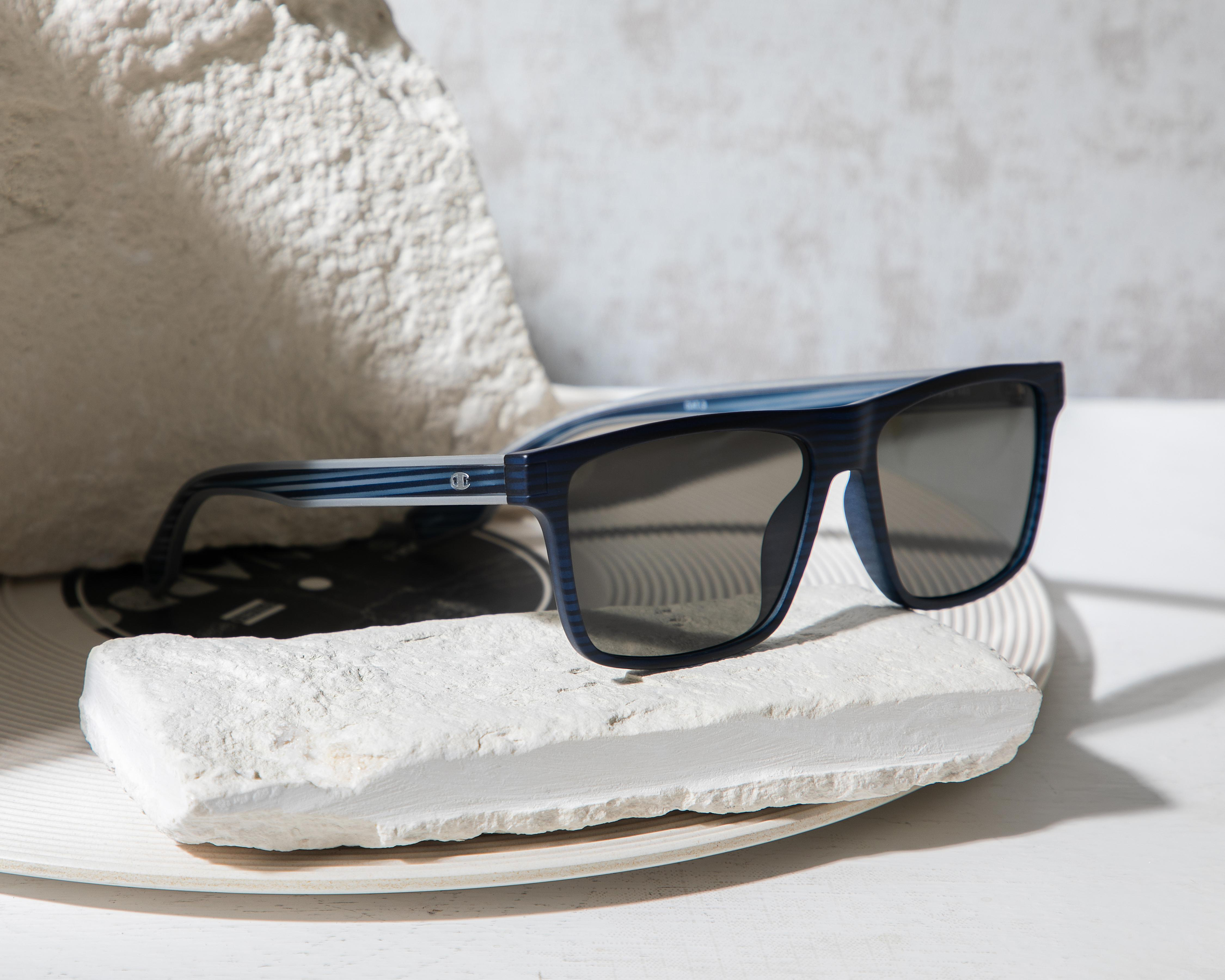 Foto 7 pulgar | Lentes de Sol para Hombre Champion Cuadrados Negros