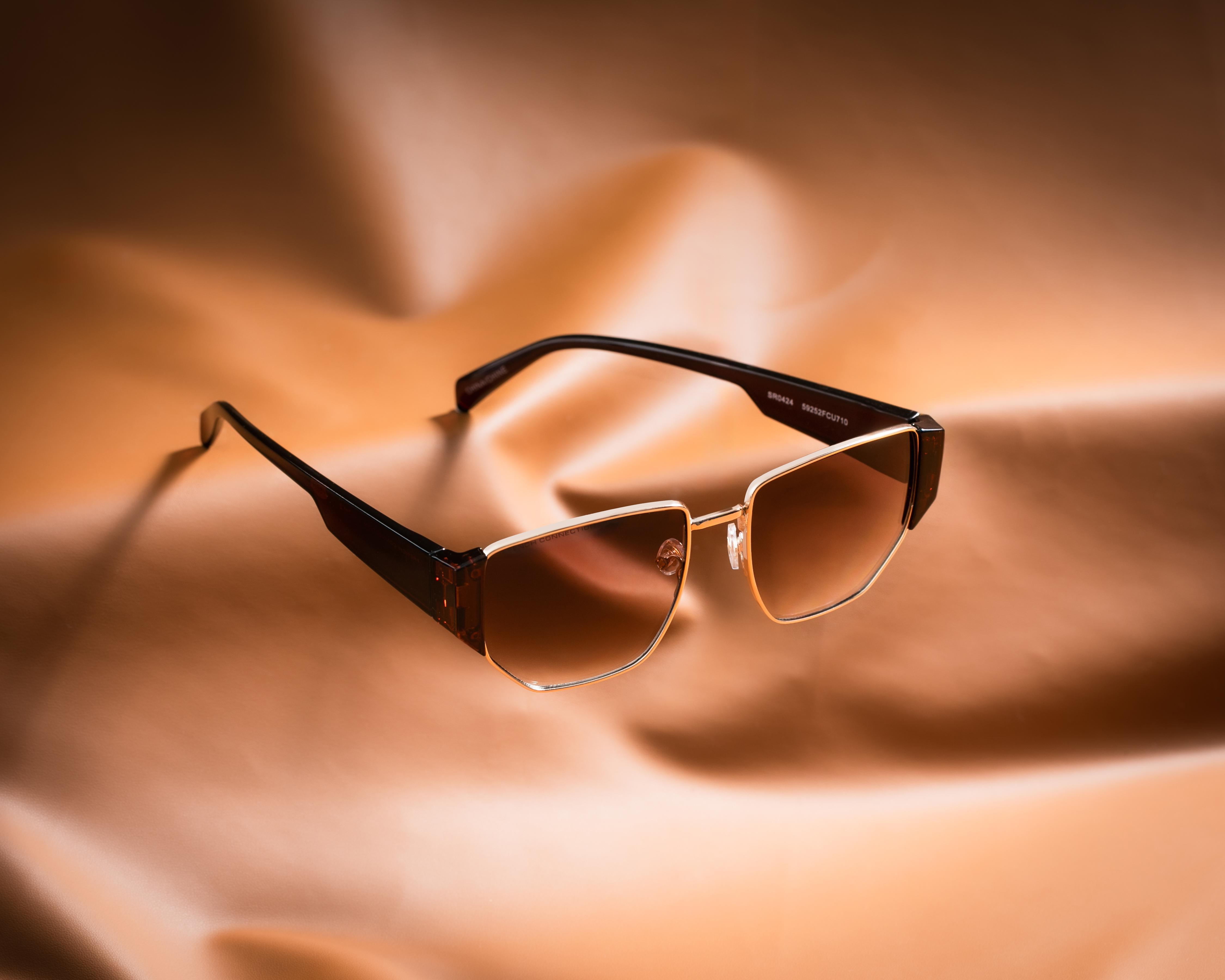 Foto 7 pulgar | Lentes de Sol para Mujer French Connection Tea Cup 59252FCU710 Dorado