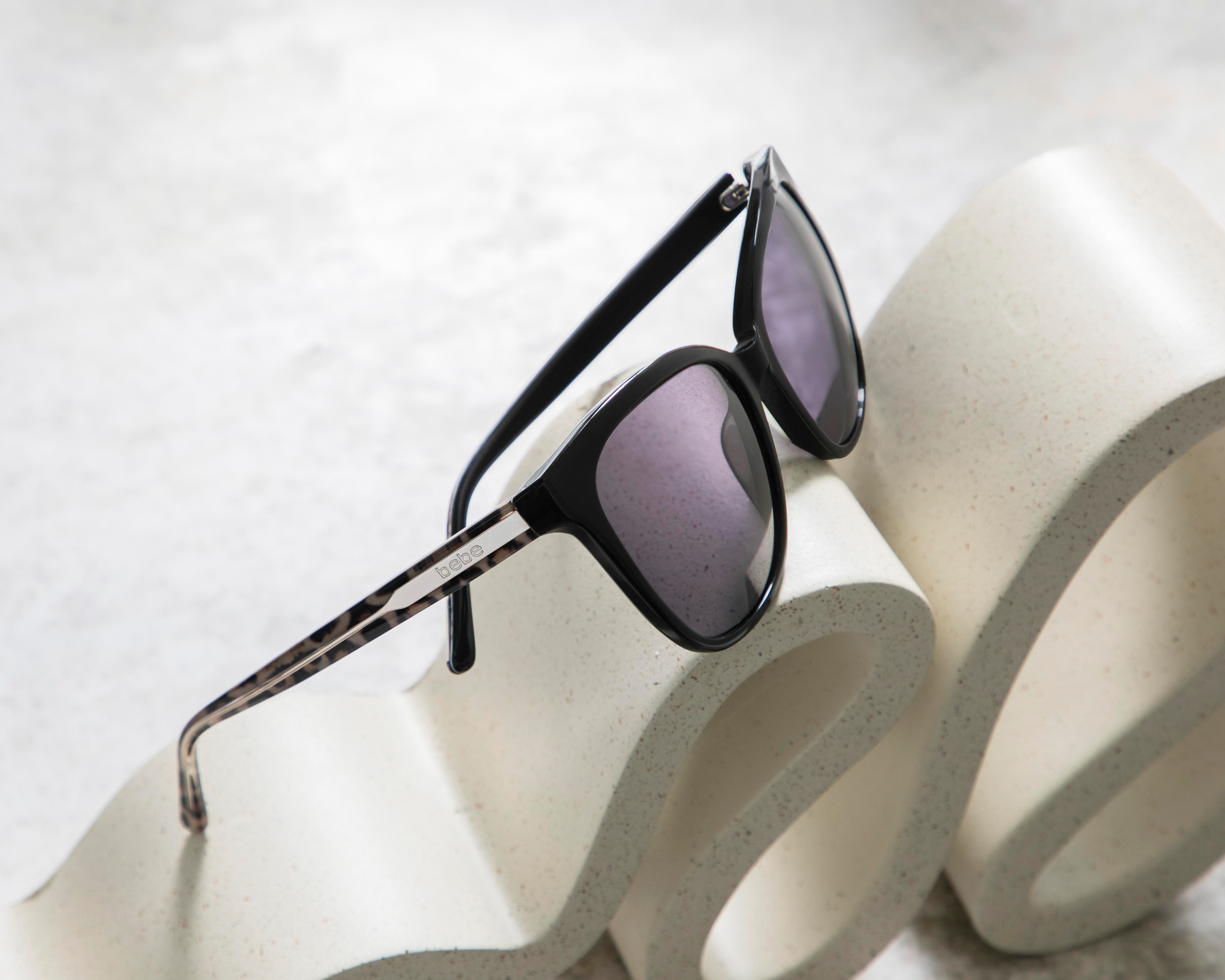 Foto 6 | Lentes de Sol Bebe para Mujer Rectangulares BB7246-5717-001 Negros
