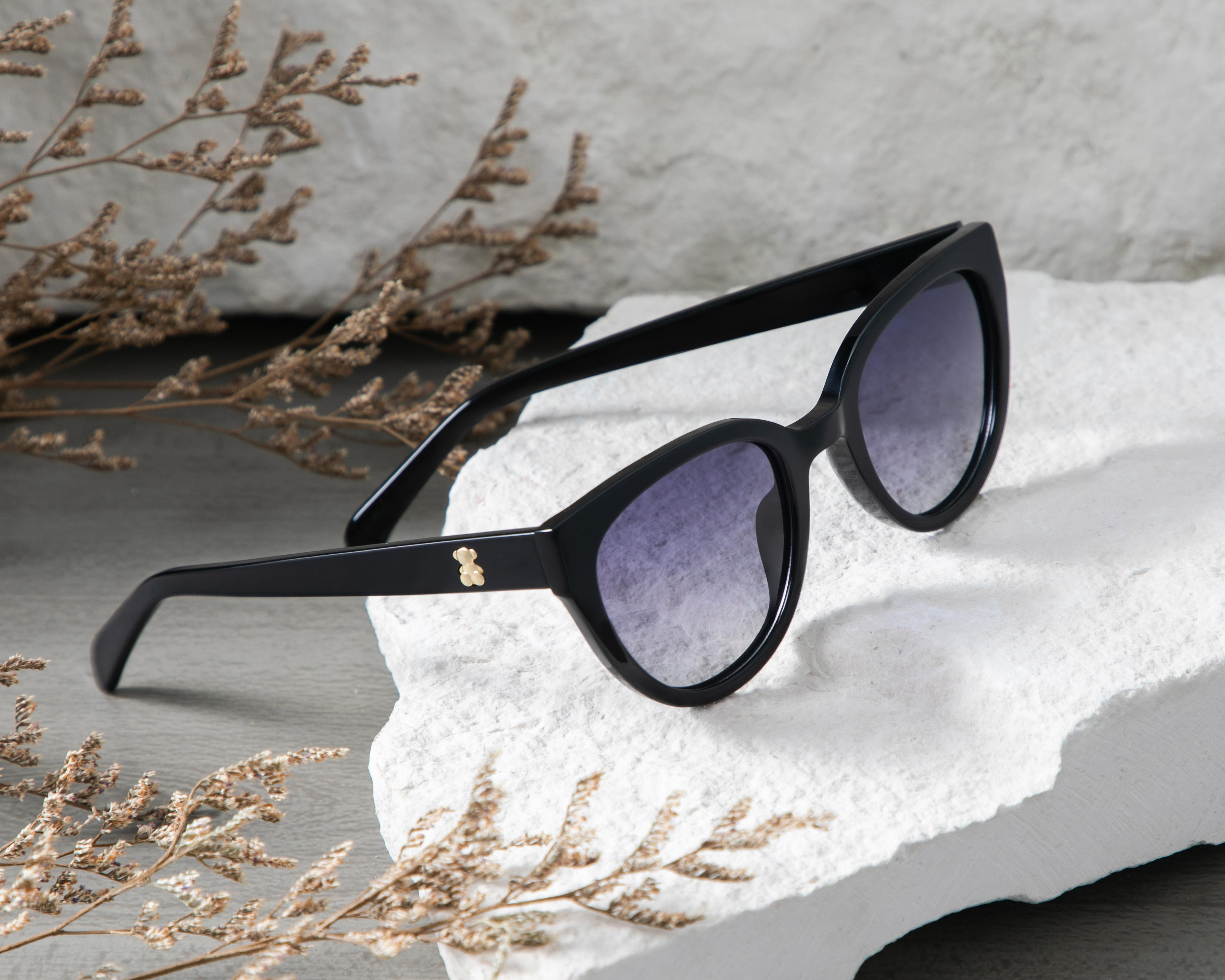 Foto 6 pulgar | Lentes de Sol para Mujer Tous Cat Eye Negro
