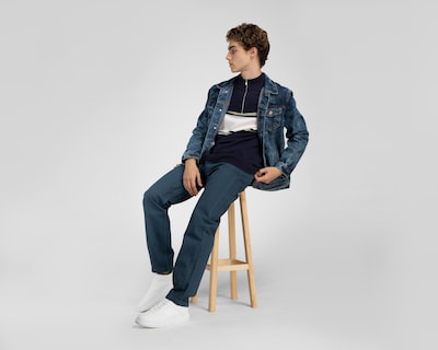 Foto 2 | Jeans Refill Regular Fit