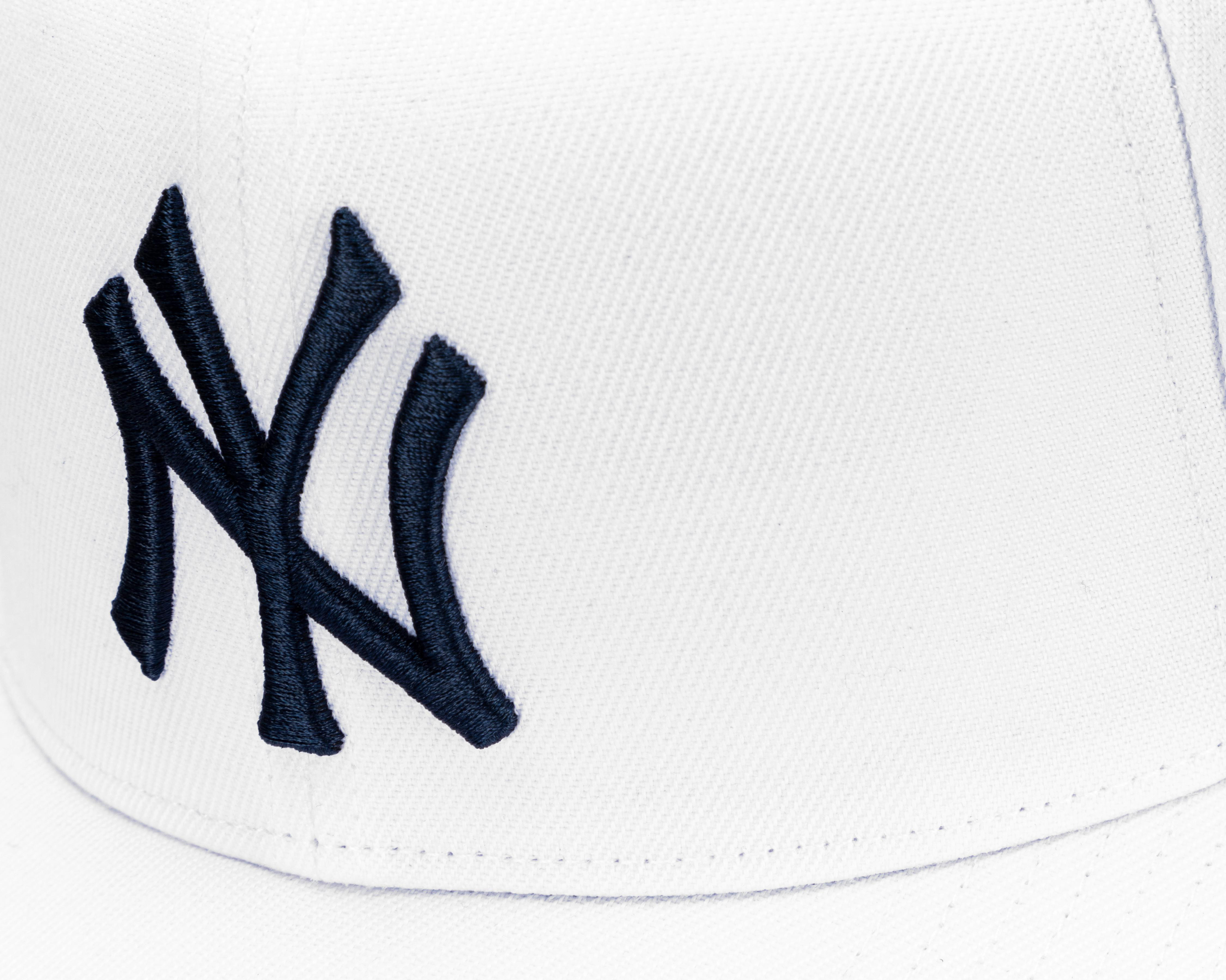 Foto 5 pulgar | Gorra 47 NY Yankees