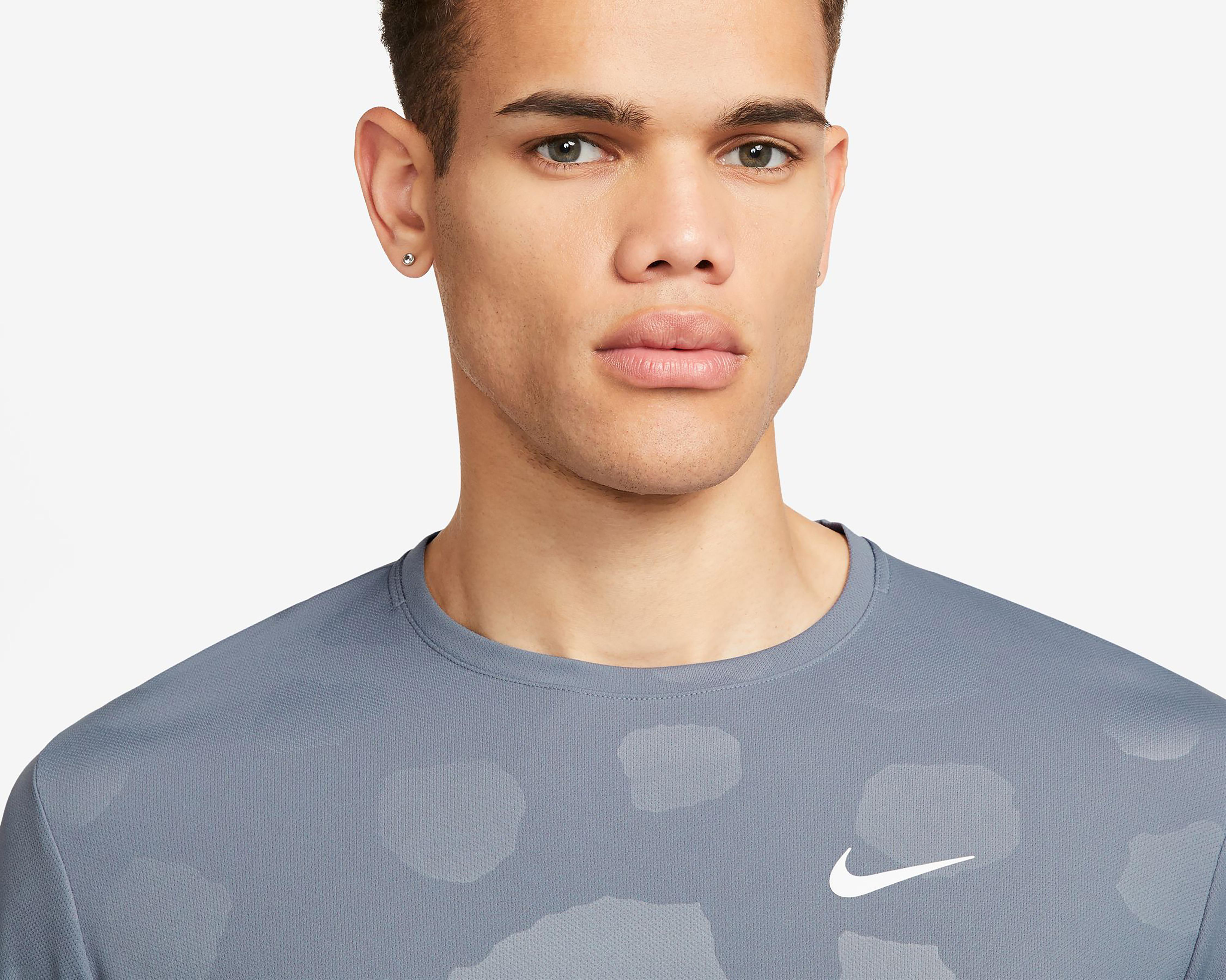 Foto 4 pulgar | Playera Nike Dri-FIT Miler Studio '72 para Correr