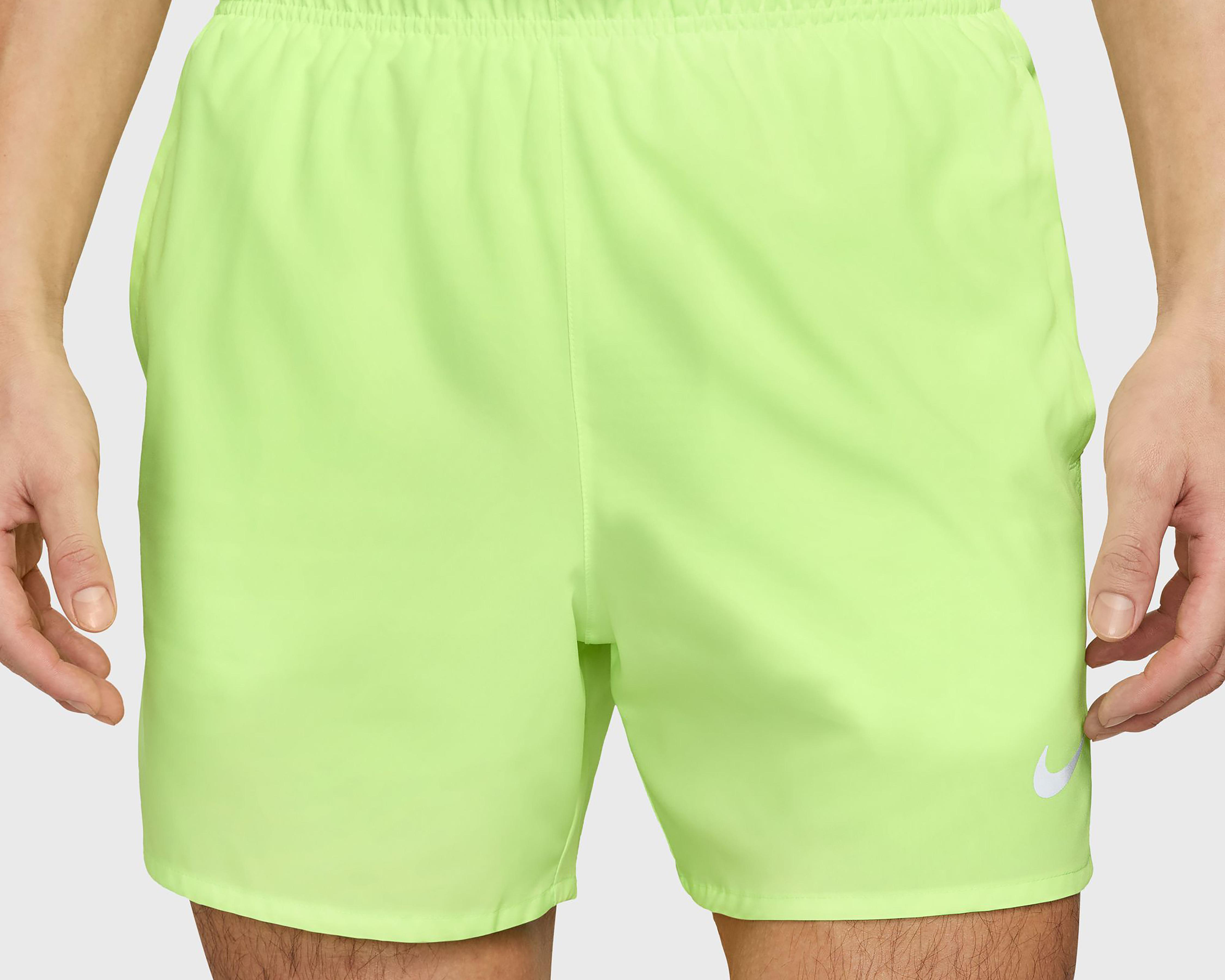 Foto 2 pulgar | Short Nike Dri-FIT Challenger para Correr