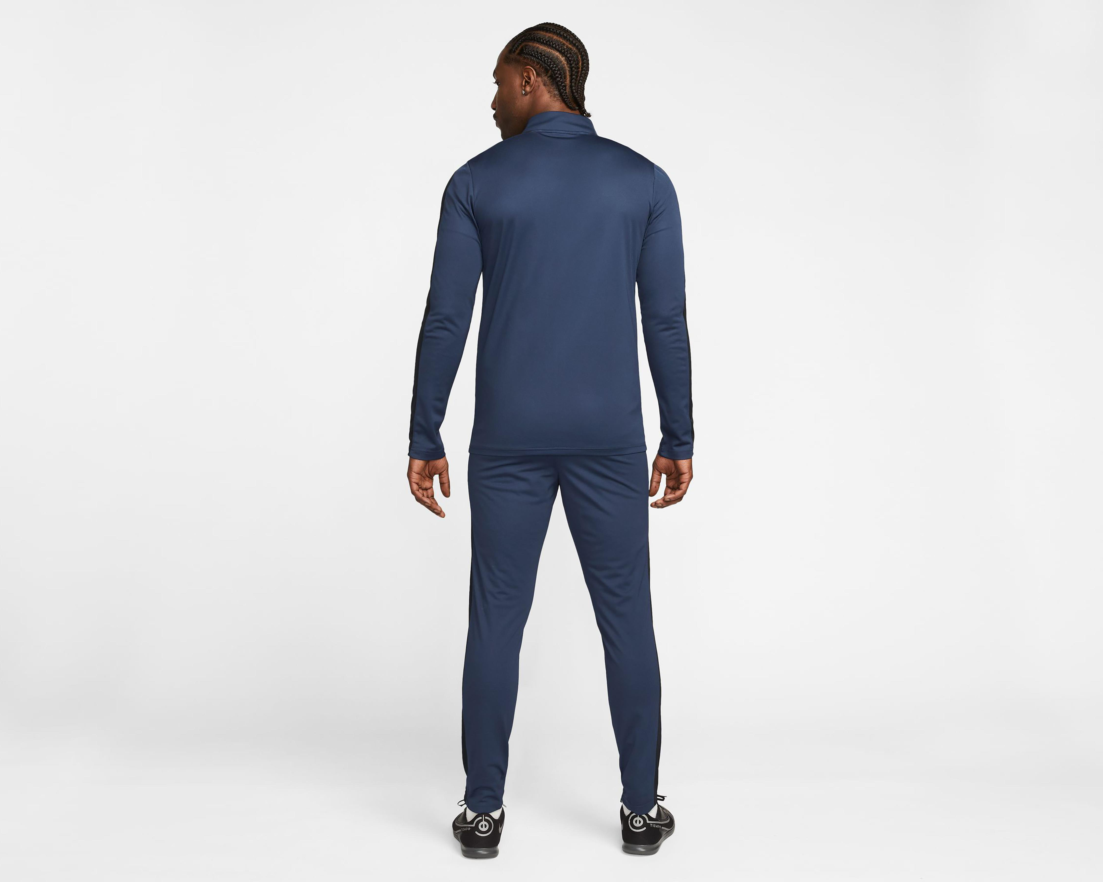 Foto 3 pulgar | Pants y Chamarra Nike Dri-FIT para Hombre