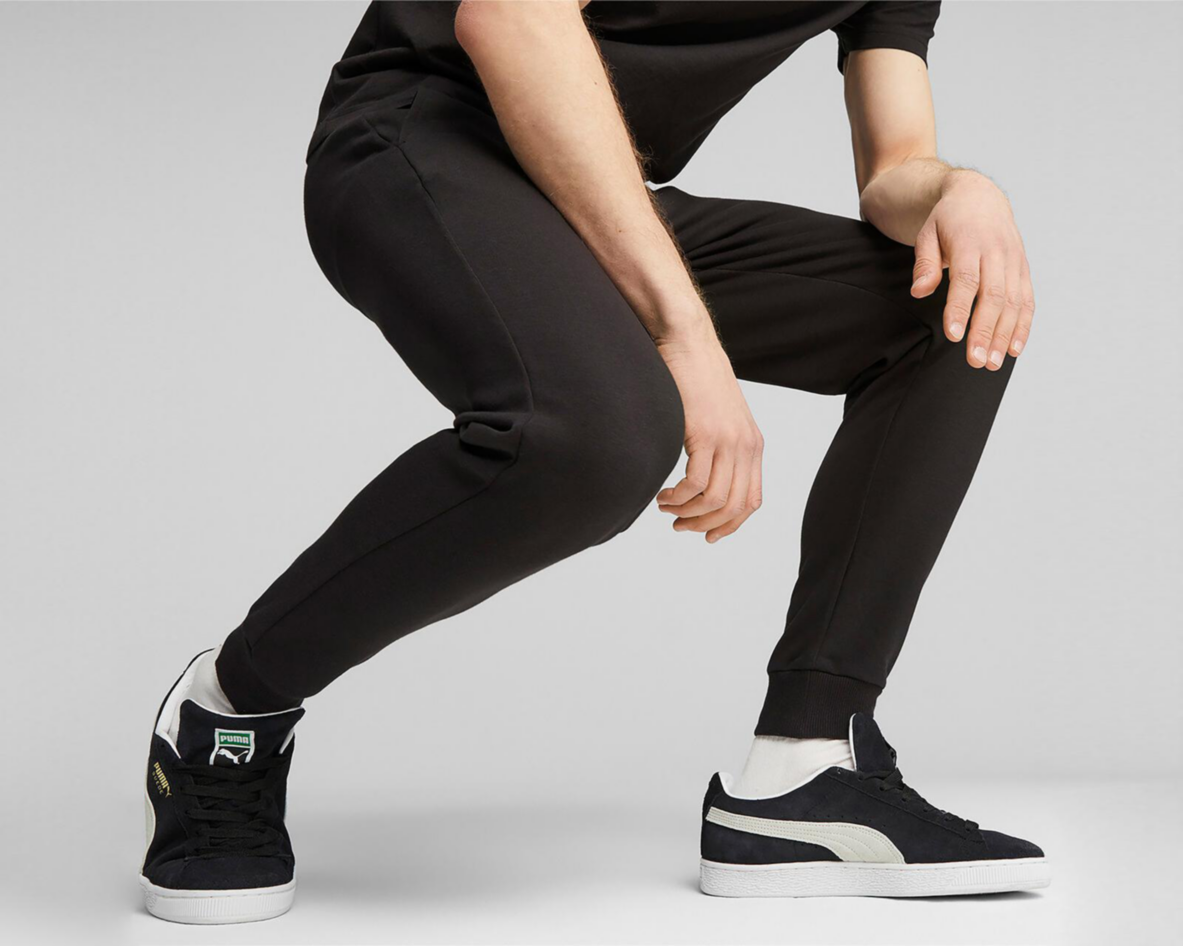 Foto 4 pulgar | Pants Puma ESS+ de Entrenamiento