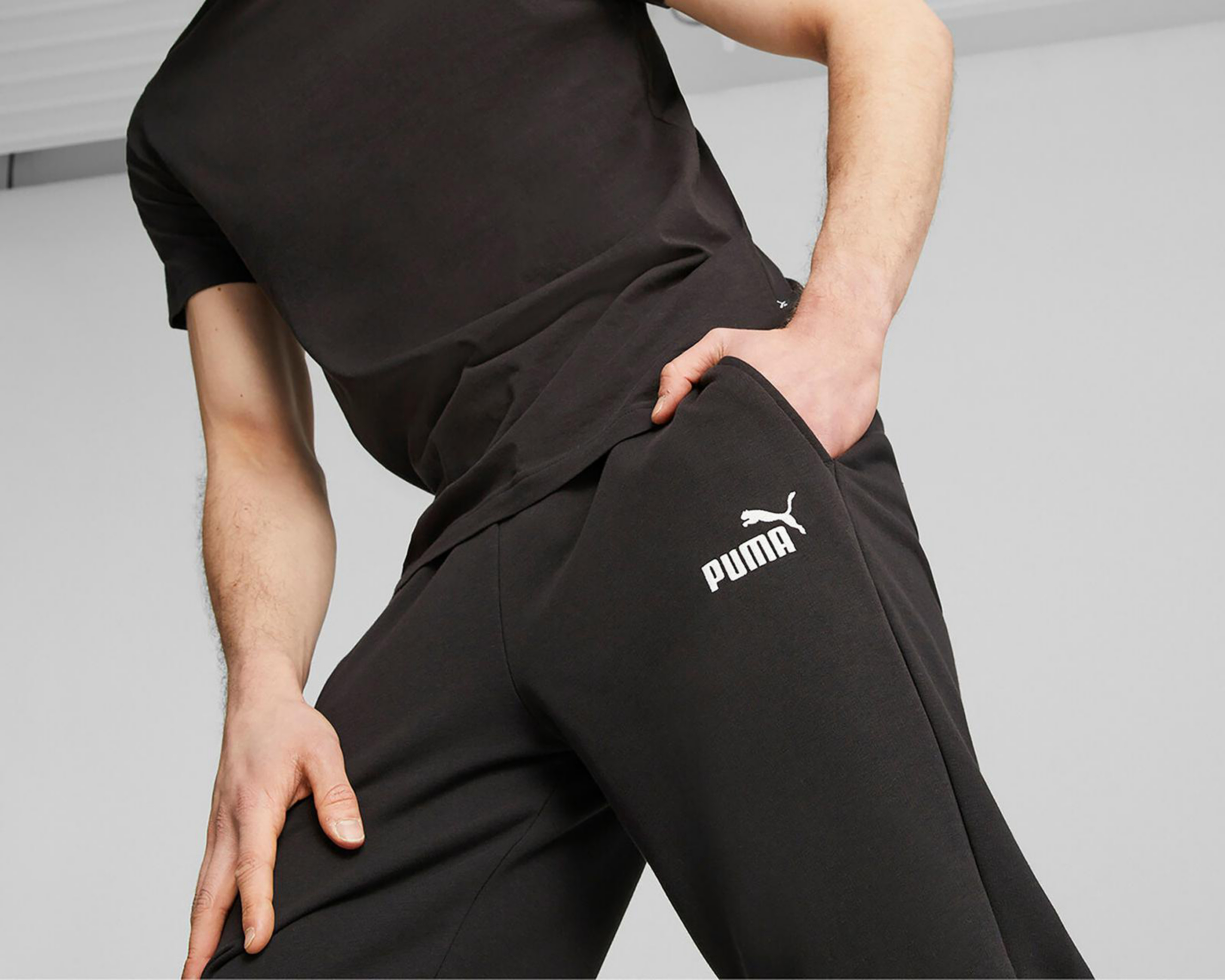 Foto 5 pulgar | Pants Puma ESS+ de Entrenamiento
