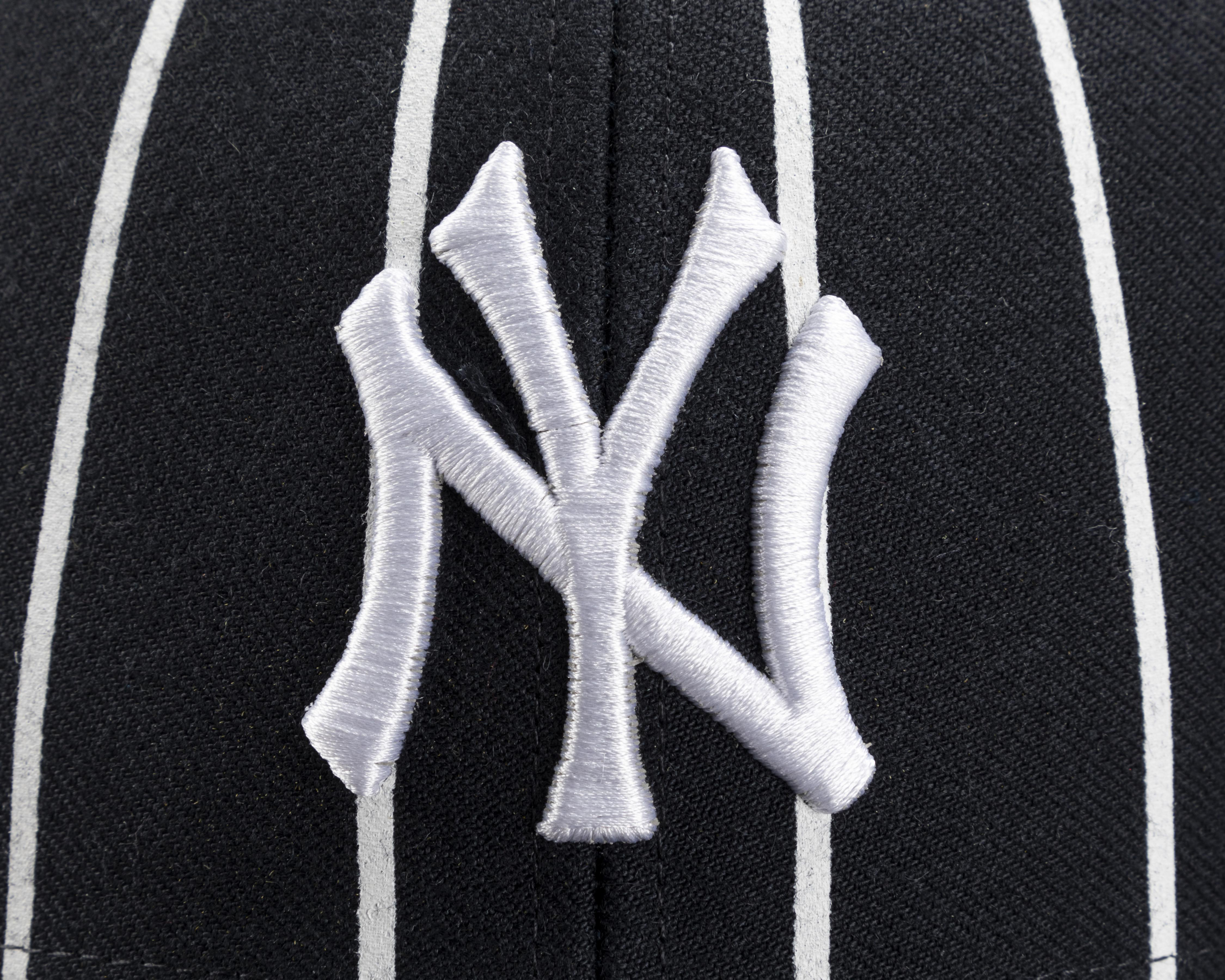 Foto 5 pulgar | Gorra 47 MLB New York Yankees