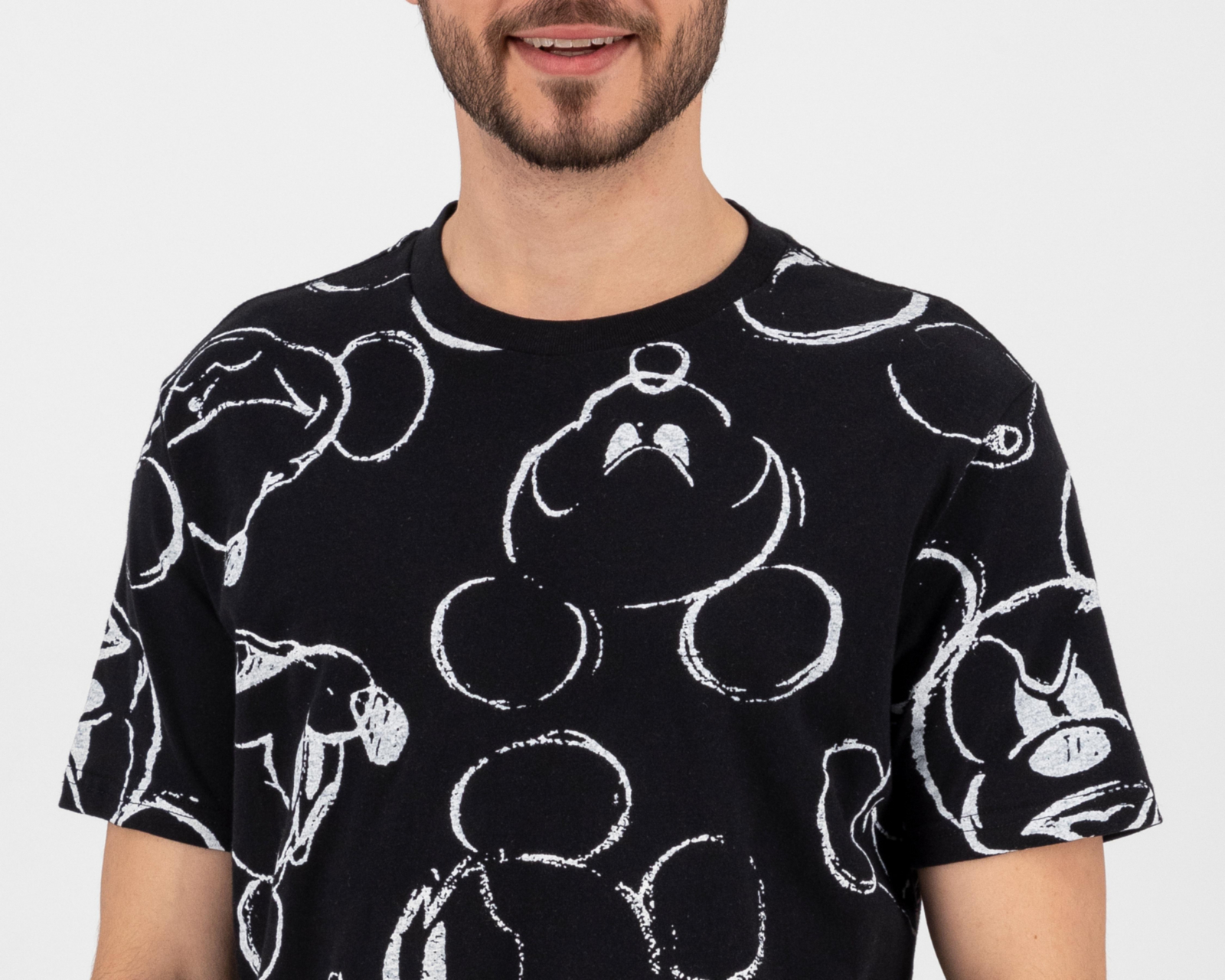 Foto 4 pulgar | Playera Disney Mickey Mouse Cuello Redondo