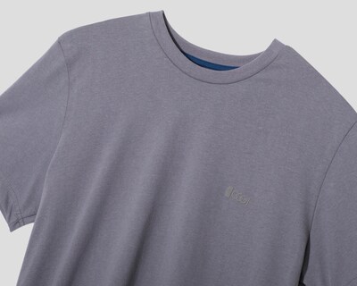 Foto 3 | Playera de Cuello Redondo Gris Oggi para Hombre