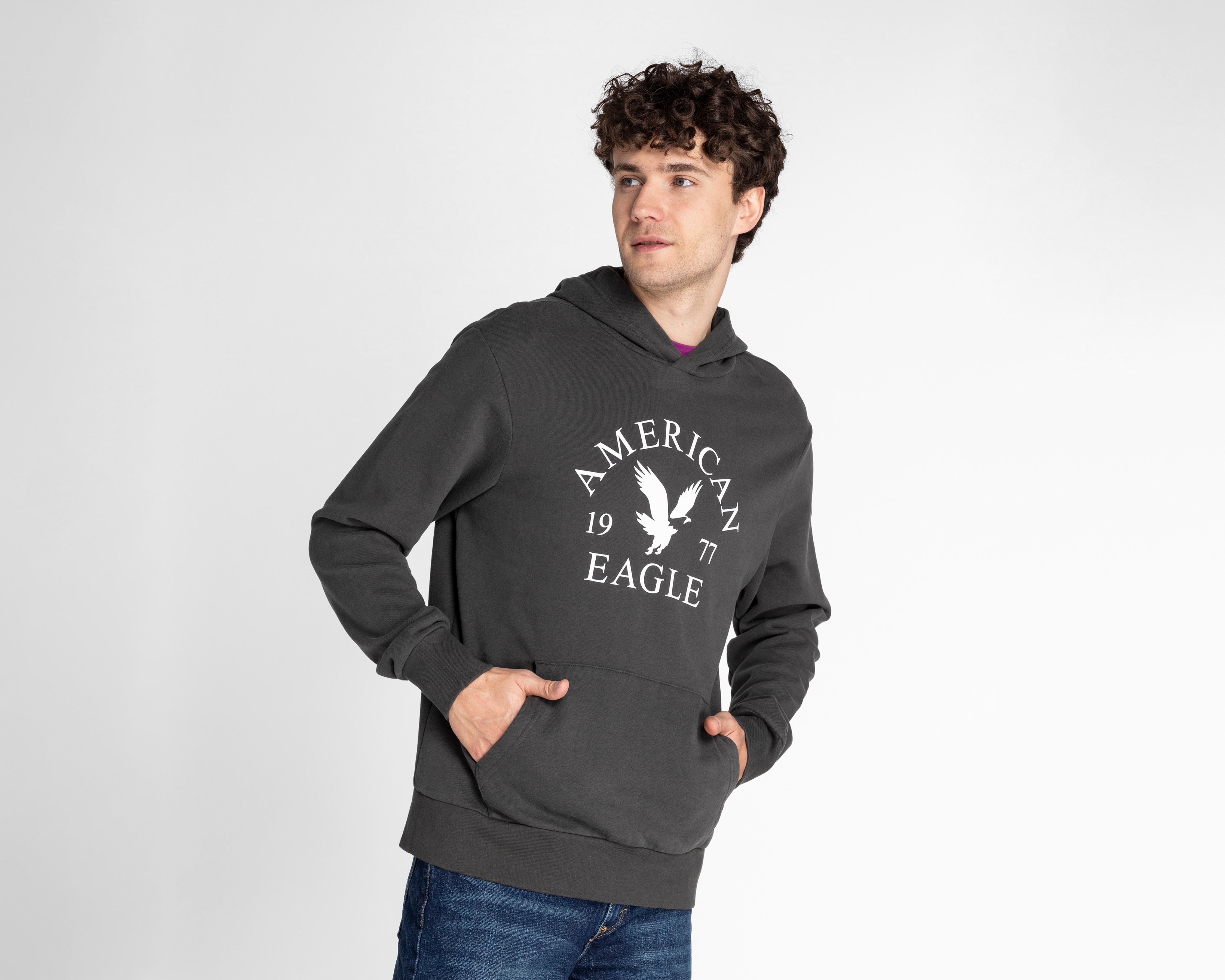 Sudadera American Eagle Outfitters con Capucha