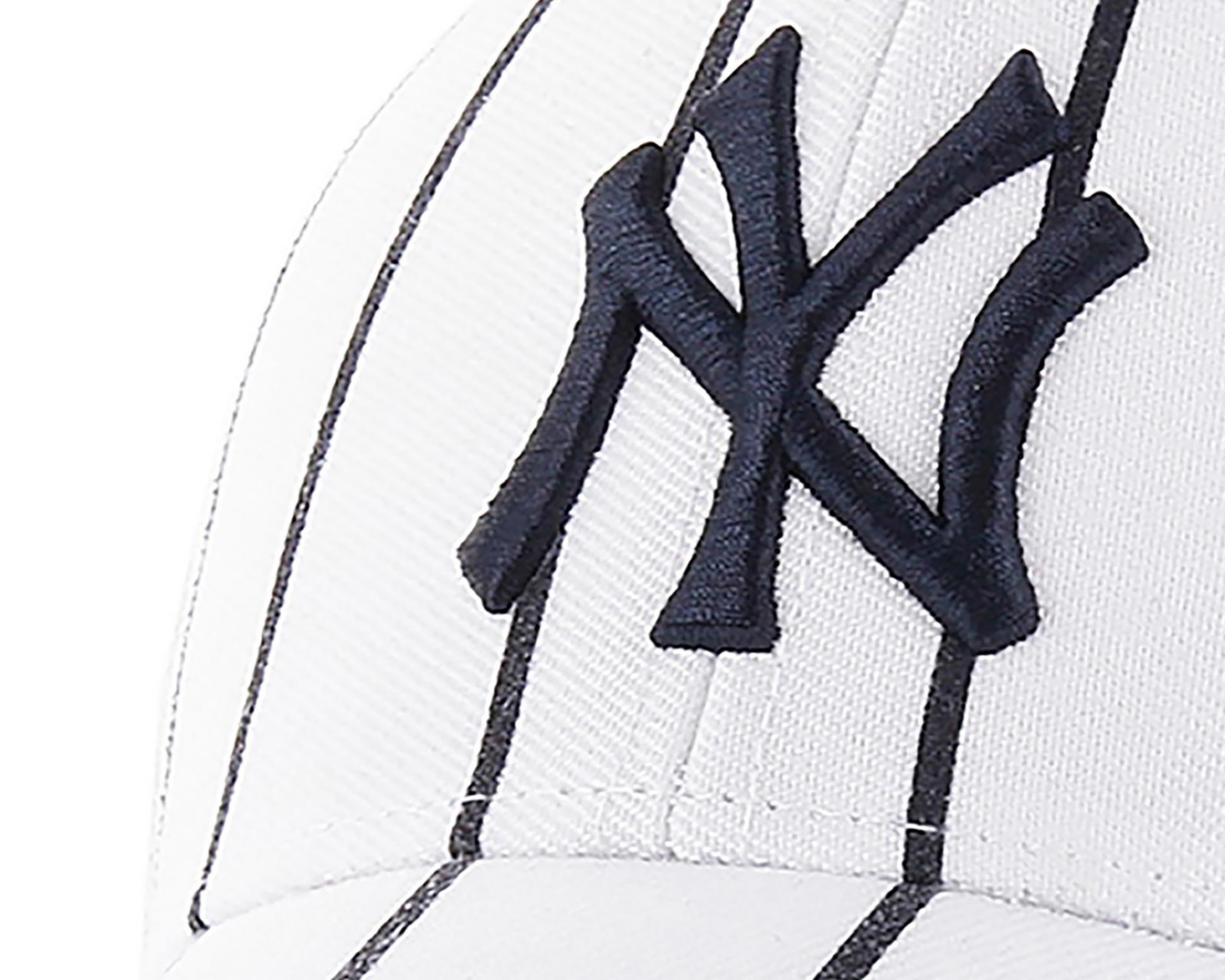 Foto 4 pulgar | Gorra 47 Yankees de New York