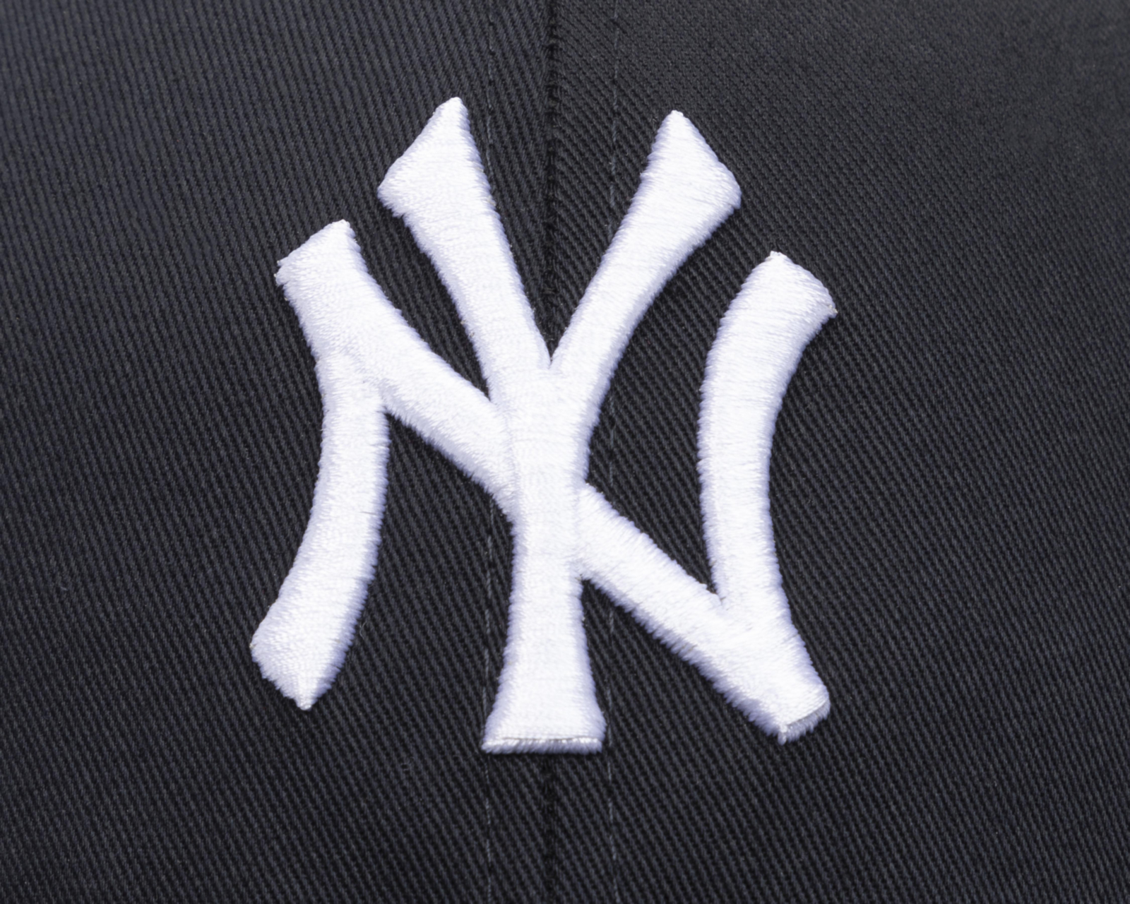 Foto 5 pulgar | Gorra 47 NY Yankees