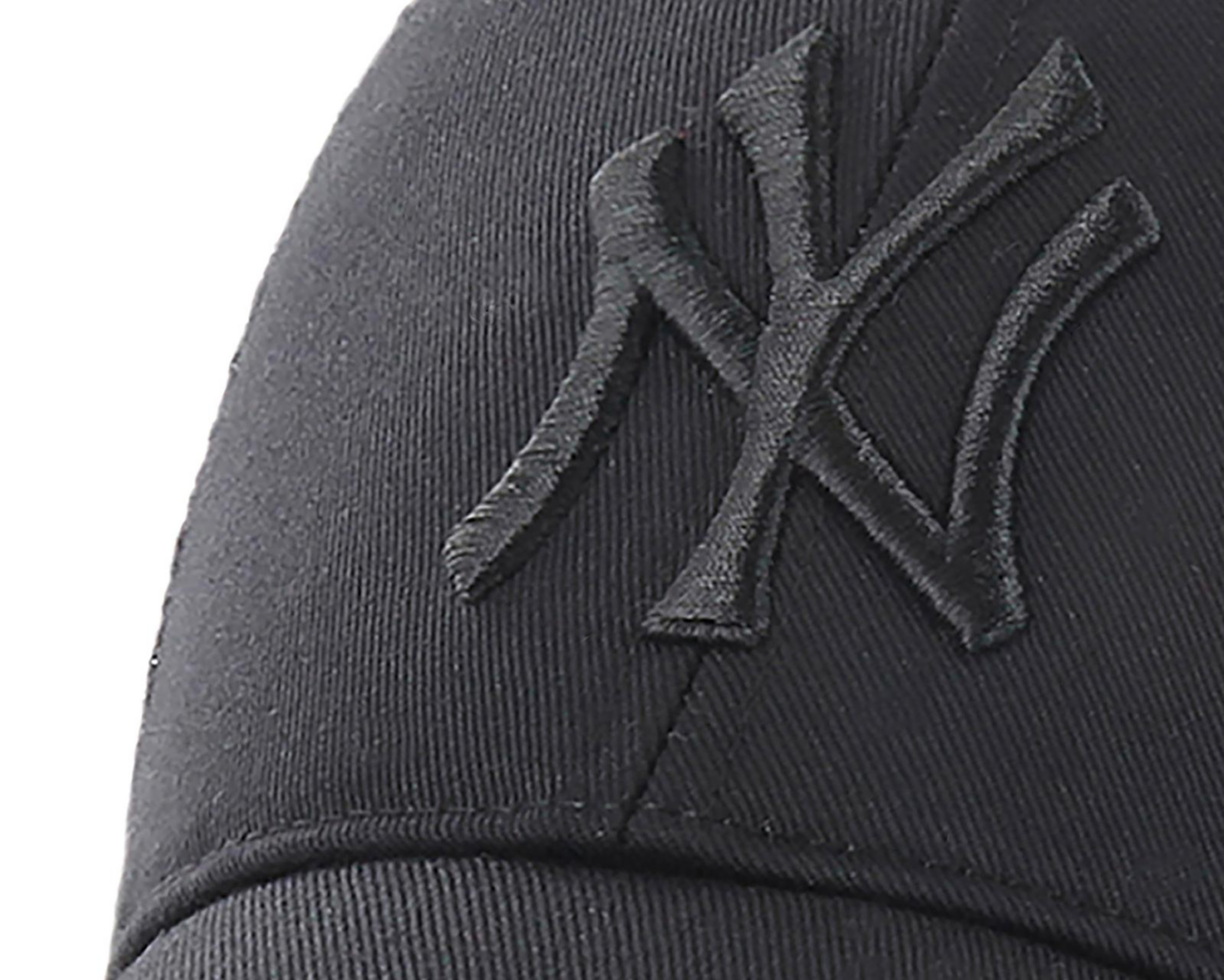 Foto 4 pulgar | Gorra 47 MLB New York Yankees