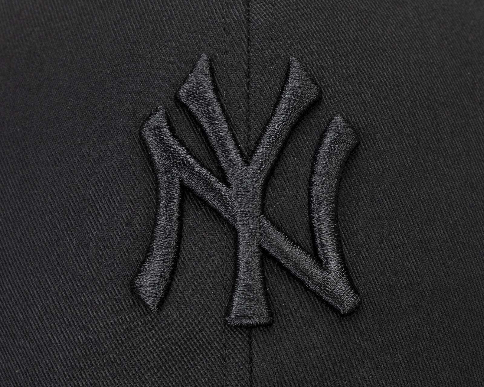 Foto 5 pulgar | Gorra 47 MLB New York Yankees