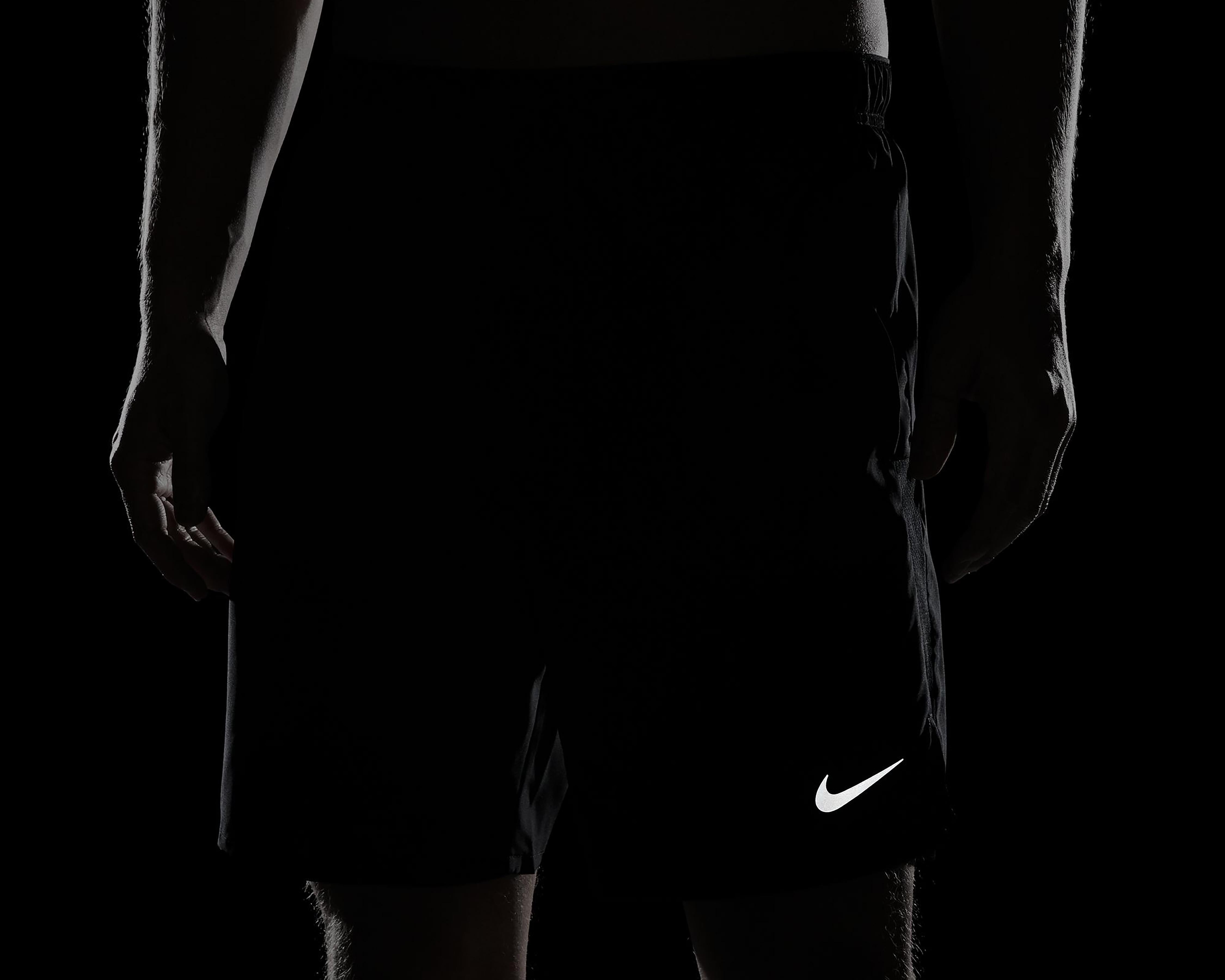 Foto 10 pulgar | Short Nike Dri-FIT de Entrenamiento