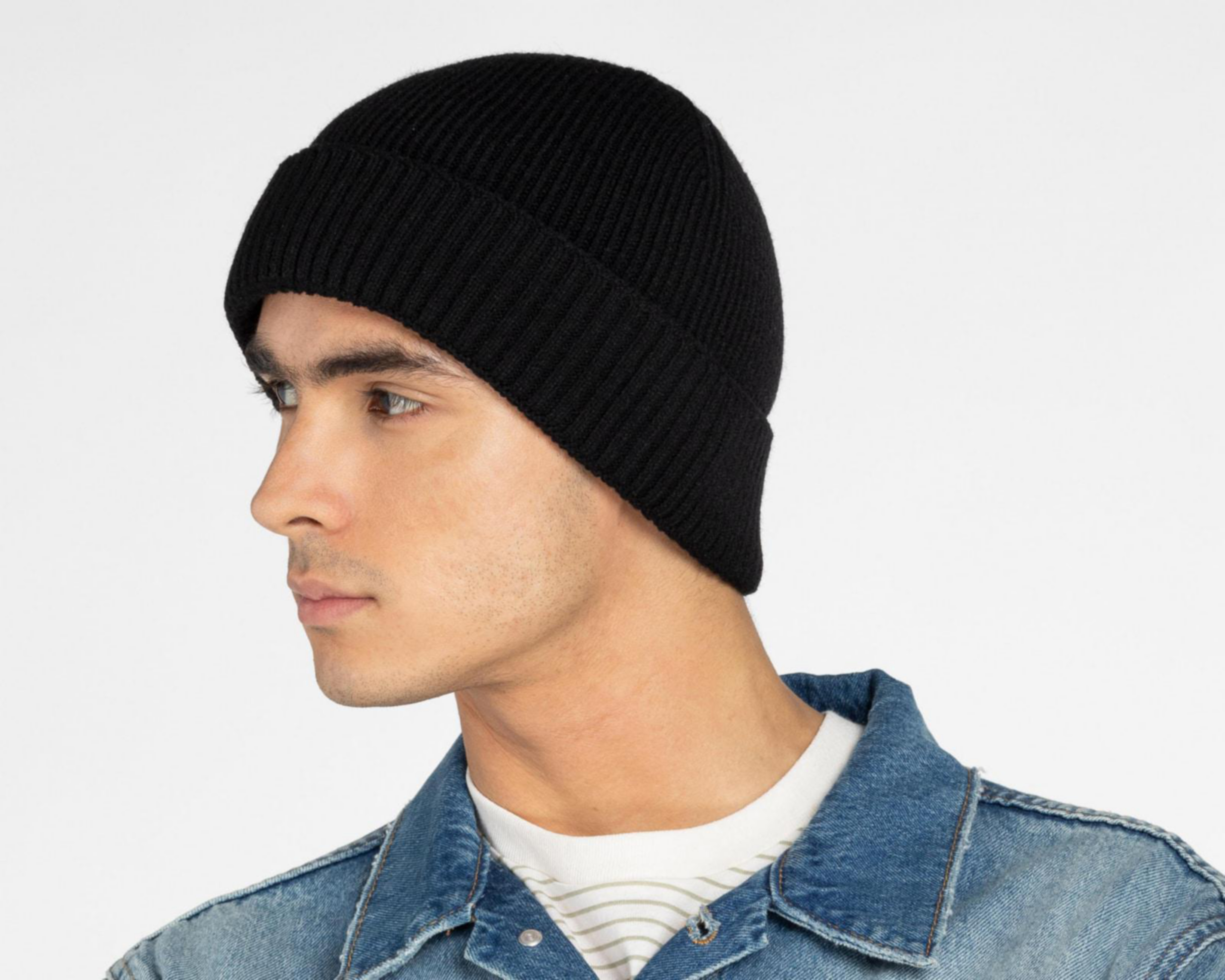 Foto 5 pulgar | Gorro Neo*City