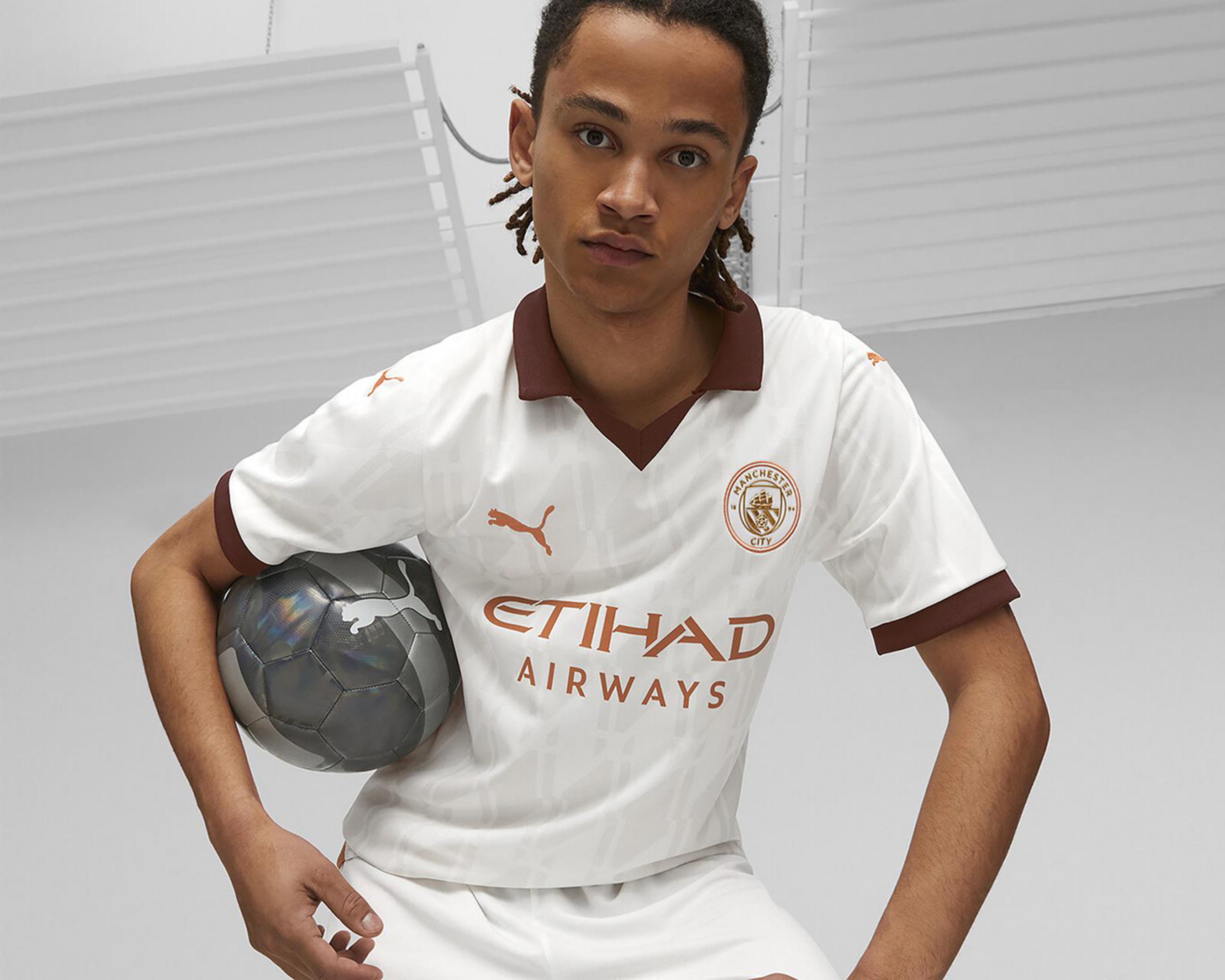 Foto 4 pulgar | Jersey Puma Manchester City Visitante 2023-2024