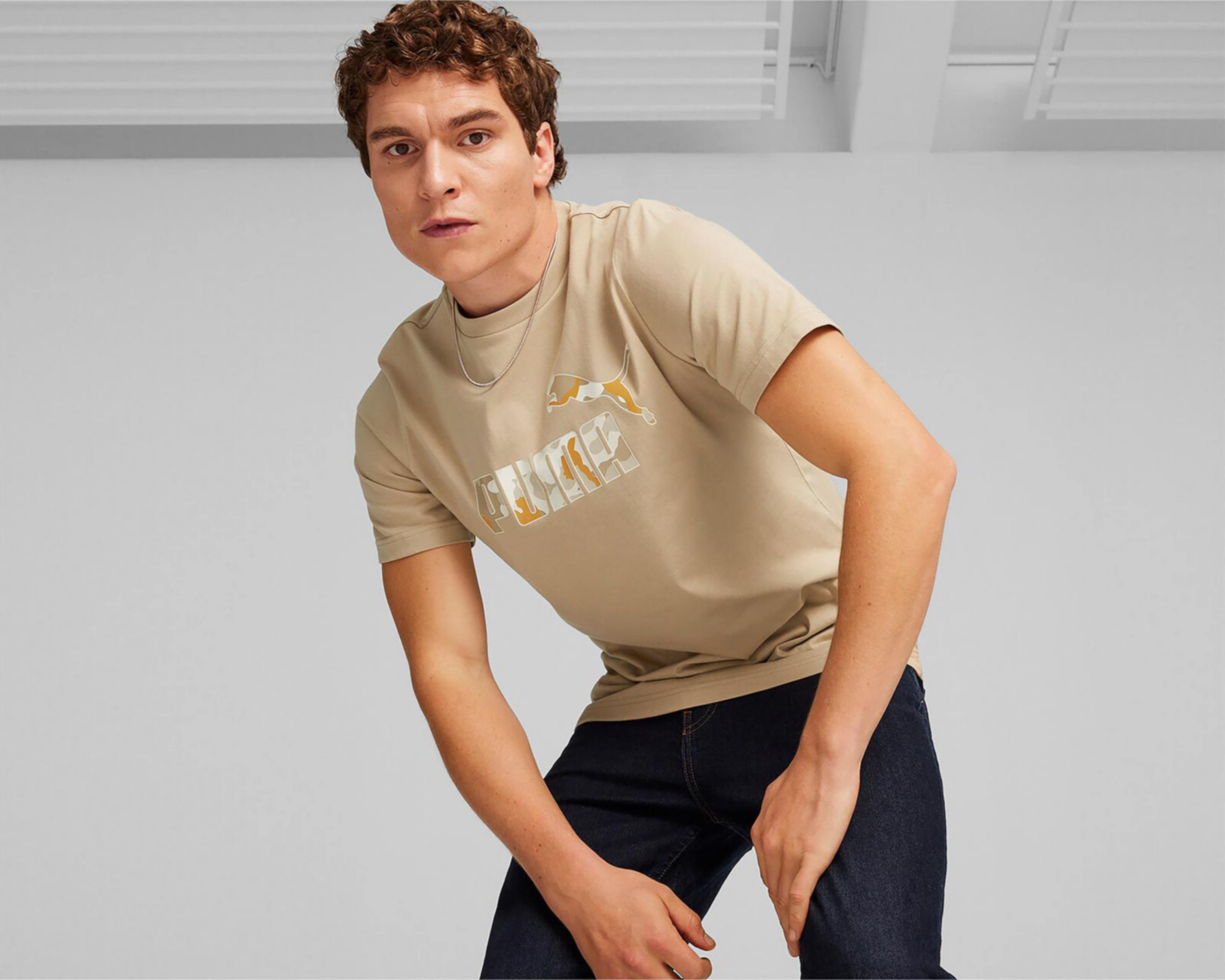 Foto 4 pulgar | Playera de Entrenamiento Puma Ess + Camo Graphic para Hombre