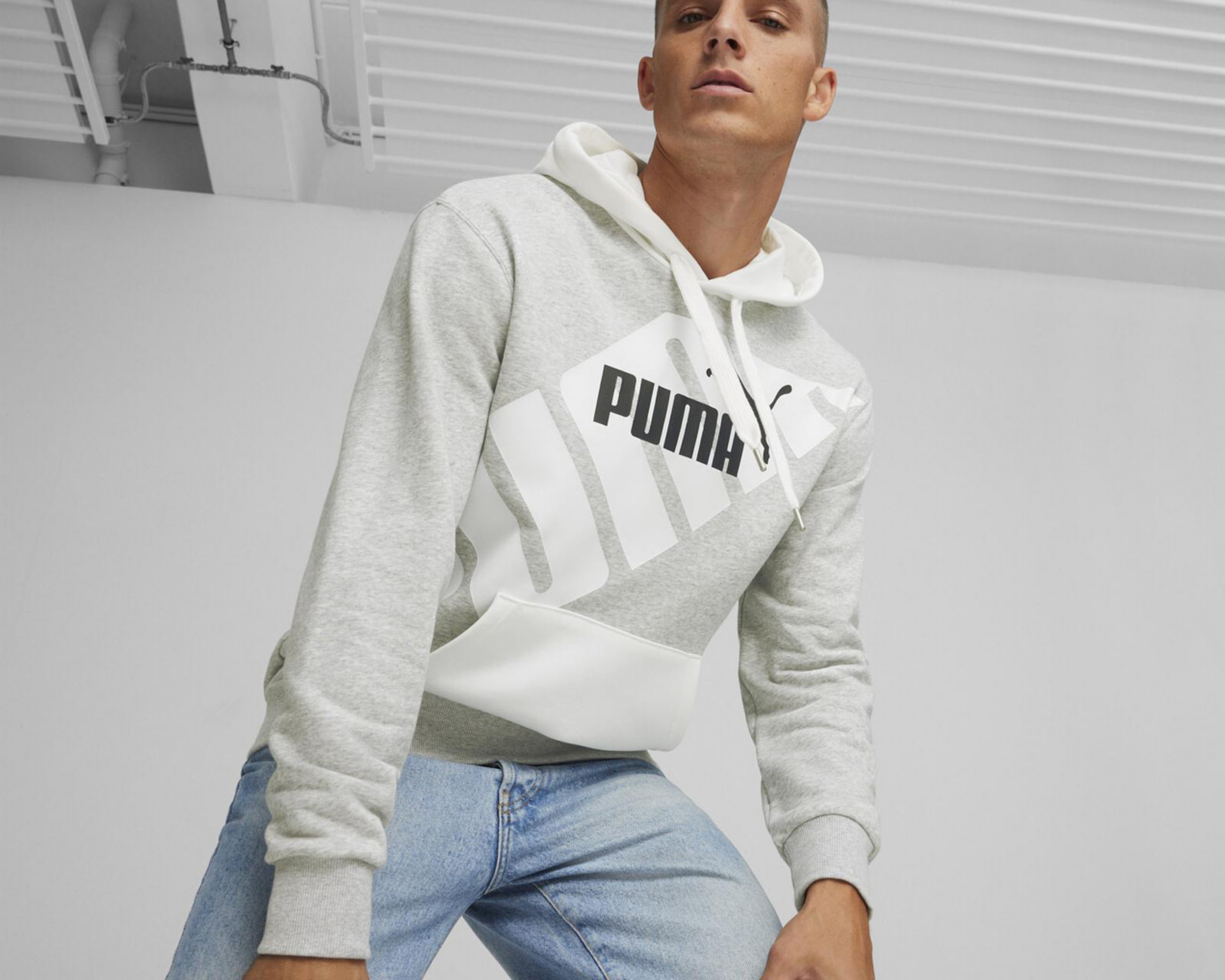 Foto 4 pulgar | Sudadera Puma con Capucha