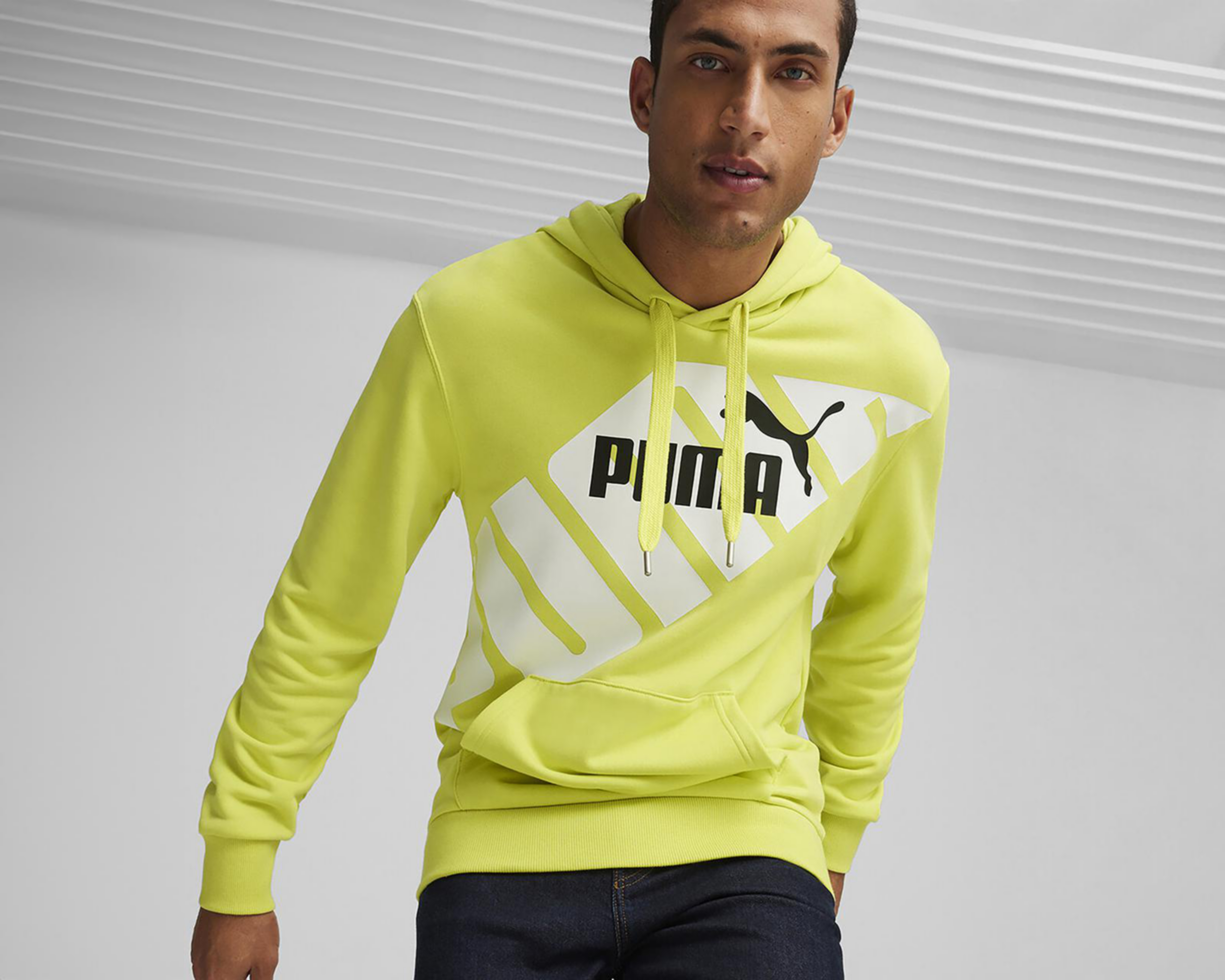 Foto 4 pulgar | Sudadera Puma con Capucha