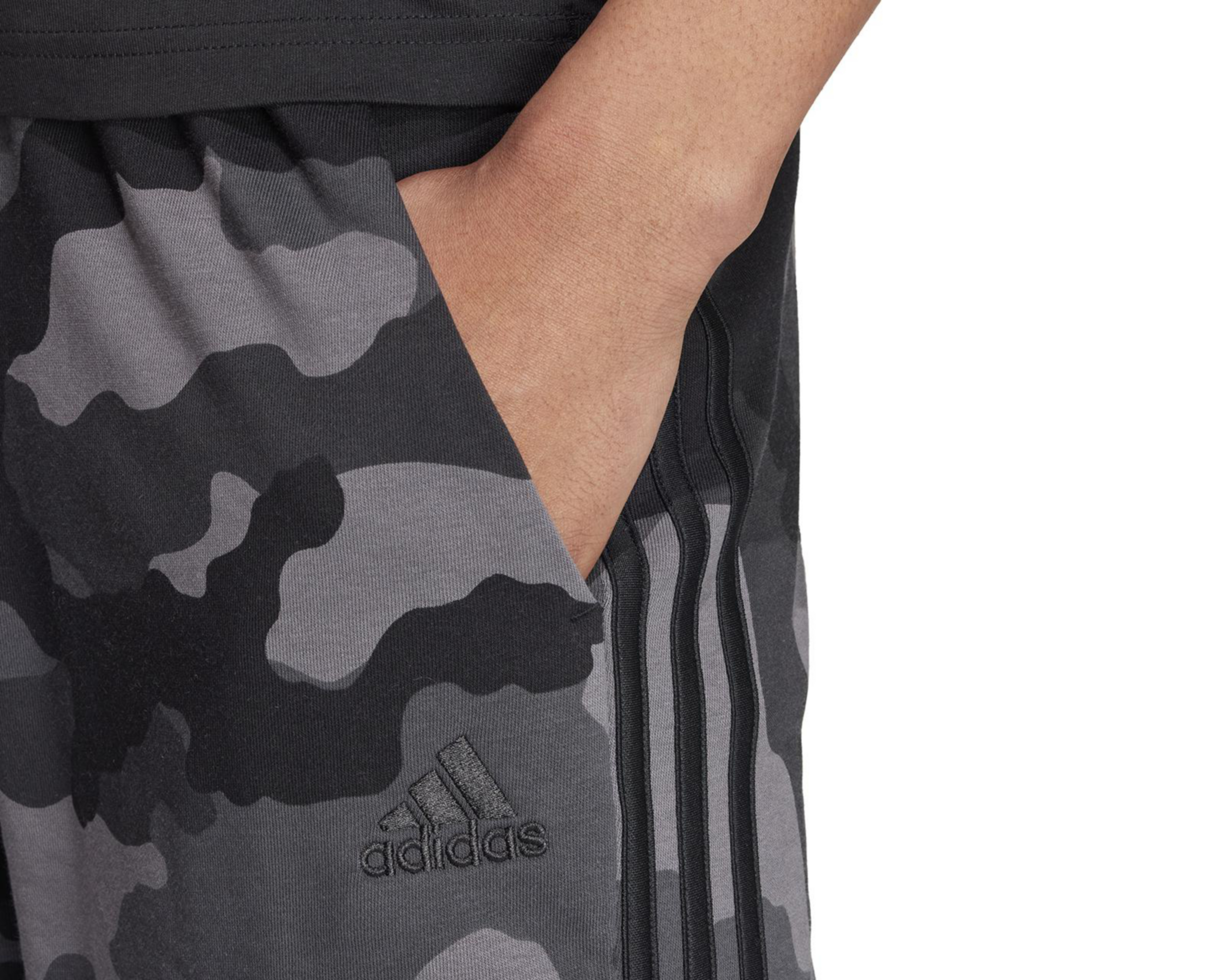 Foto 4 pulgar | Short Adidas Seasonal Essentials Camouflage de Entrenamiento para Hombre